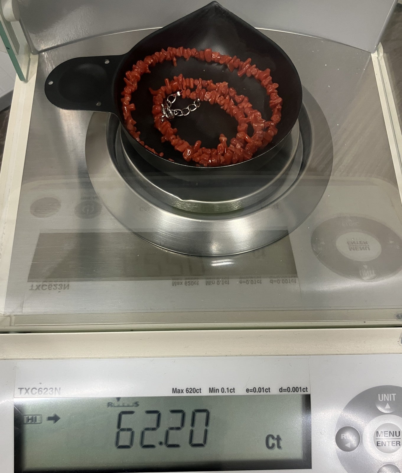 宝石鑑別書付き　天然珊瑚　ネックレス　62.20ct  全長約43cm 2080YY