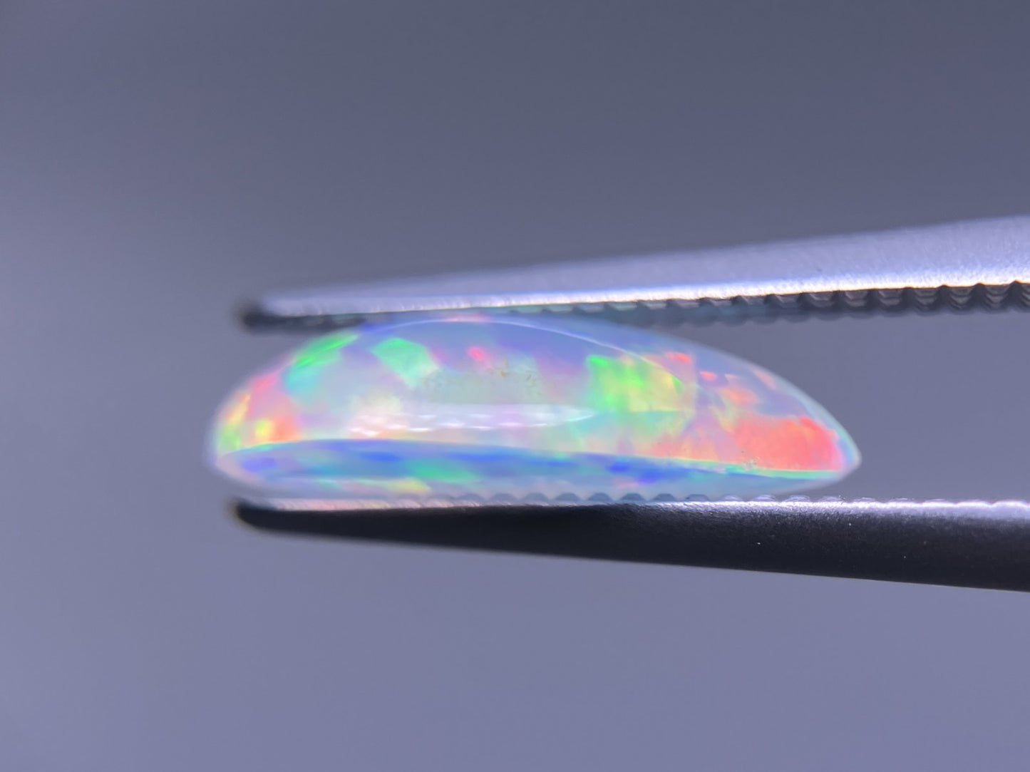 オパール 1.259ct 宝石ソーティング付き 11.8㎜×7.0㎜×3.4㎜ ルース（ 裸石 ） 4533K
