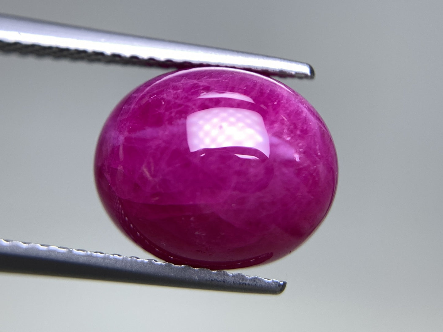 ルビー 天然 8.105ct 宝石ソーティング付き 11.8㎜×10.0㎜×6.2㎜ ルース（ 裸石 ） 6795Y