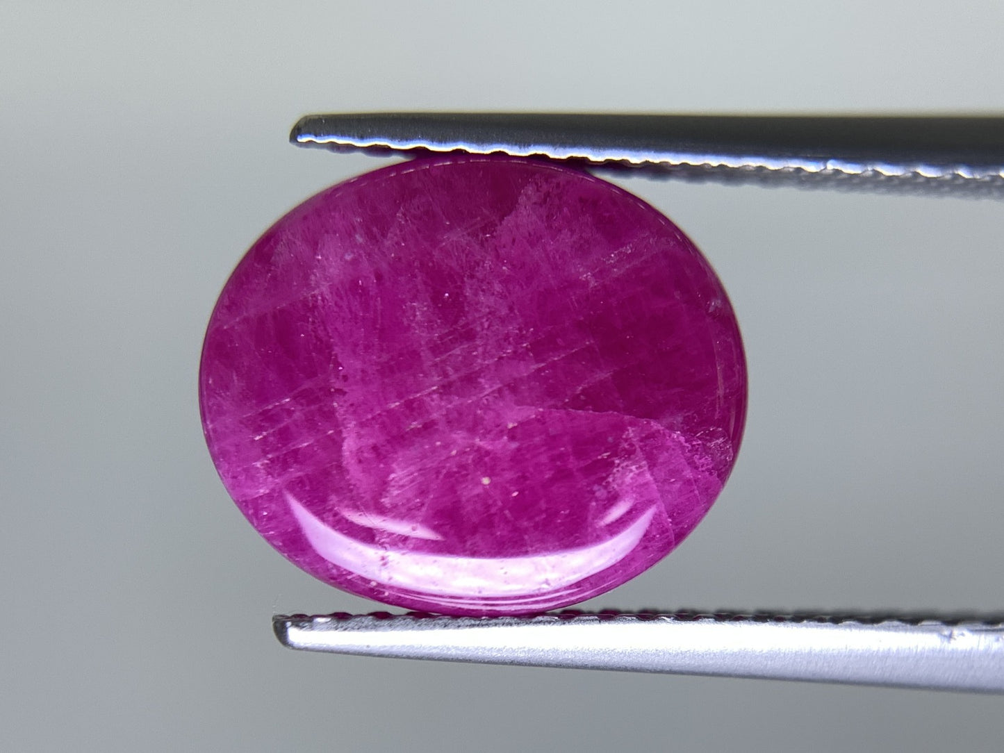 ルビー 天然 8.105ct 宝石ソーティング付き 11.8㎜×10.0㎜×6.2㎜ ルース（ 裸石 ） 6795Y