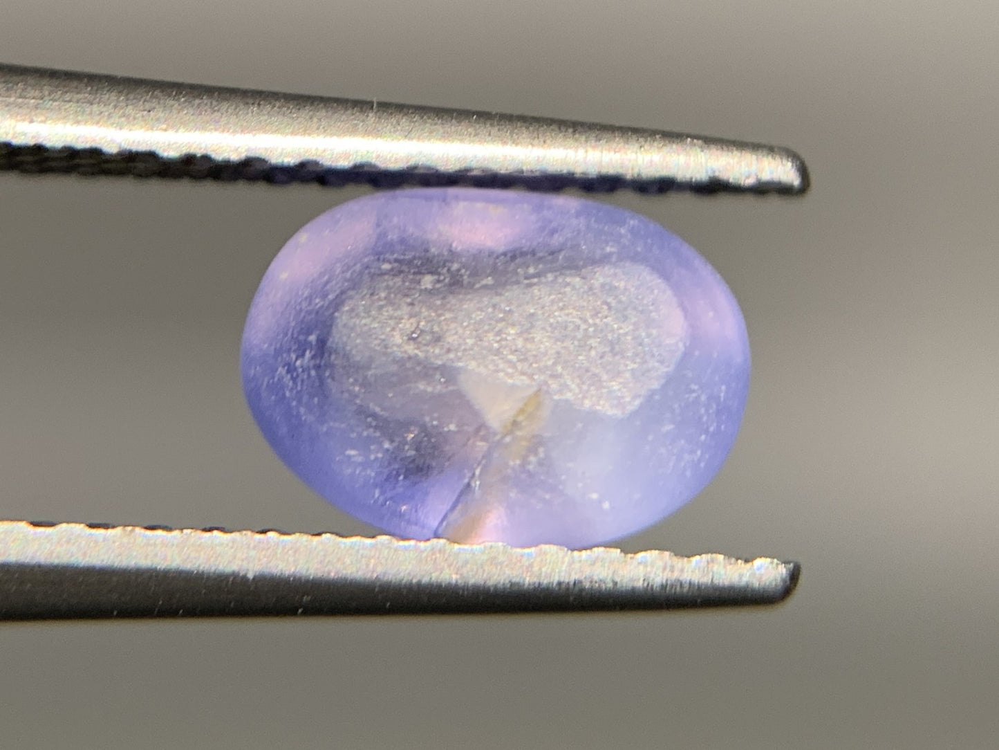 スターサファイア 2.236ct 宝石ソーティング付き  7.9㎜×6.0㎜×4.6㎜  ルース（ 裸石 ） 3464Y