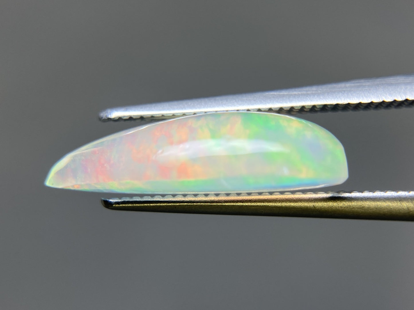 オパール 3.039ct 宝石ソーティング付き 16.7㎜×8.3㎜×4.5㎜ ルース（ 裸石 ） 4304K