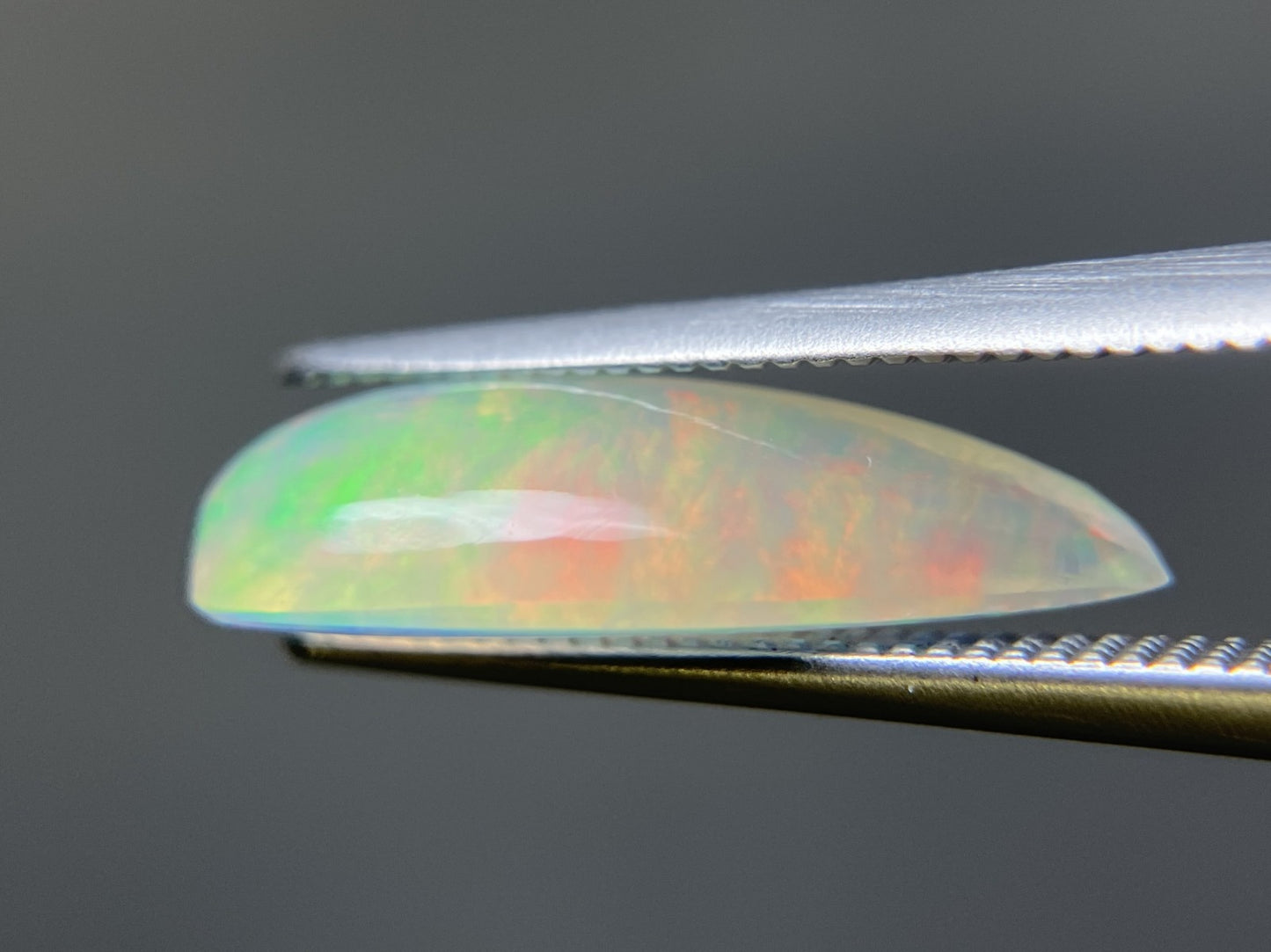オパール 3.039ct 宝石ソーティング付き 16.7㎜×8.3㎜×4.5㎜ ルース（ 裸石 ） 4304K