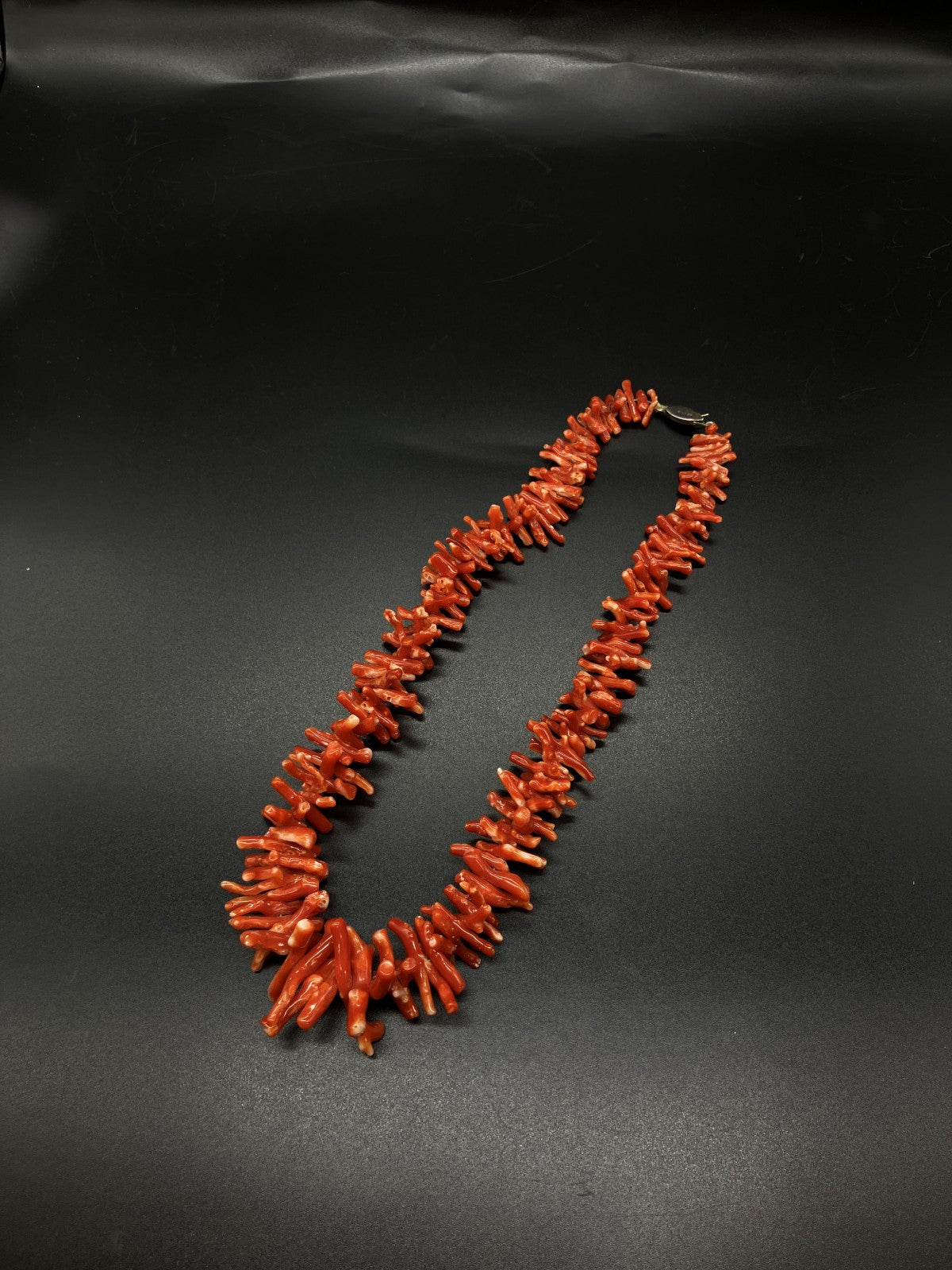宝石鑑別書付き　天然珊瑚　ネックレス　264.14ct  全長約46cm 2180YY