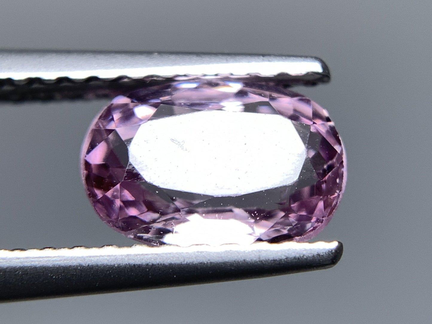 ピンクスピネル 天然 1.101ct 宝石ソーティング付き 7.7㎜×5.5㎜×3.1㎜ ルース（ 裸石 ） 6589Y