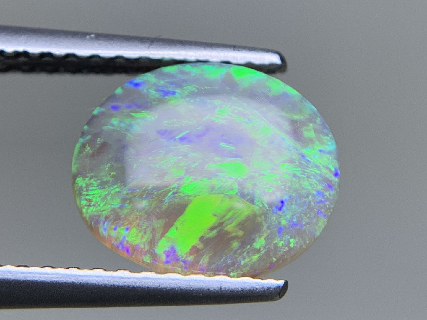 ブラックオパール 天然 1.255ct 宝石ソーティング付き 9.6㎜×8.1㎜×2.5㎜ ルース（ 裸石 ） 7717Y