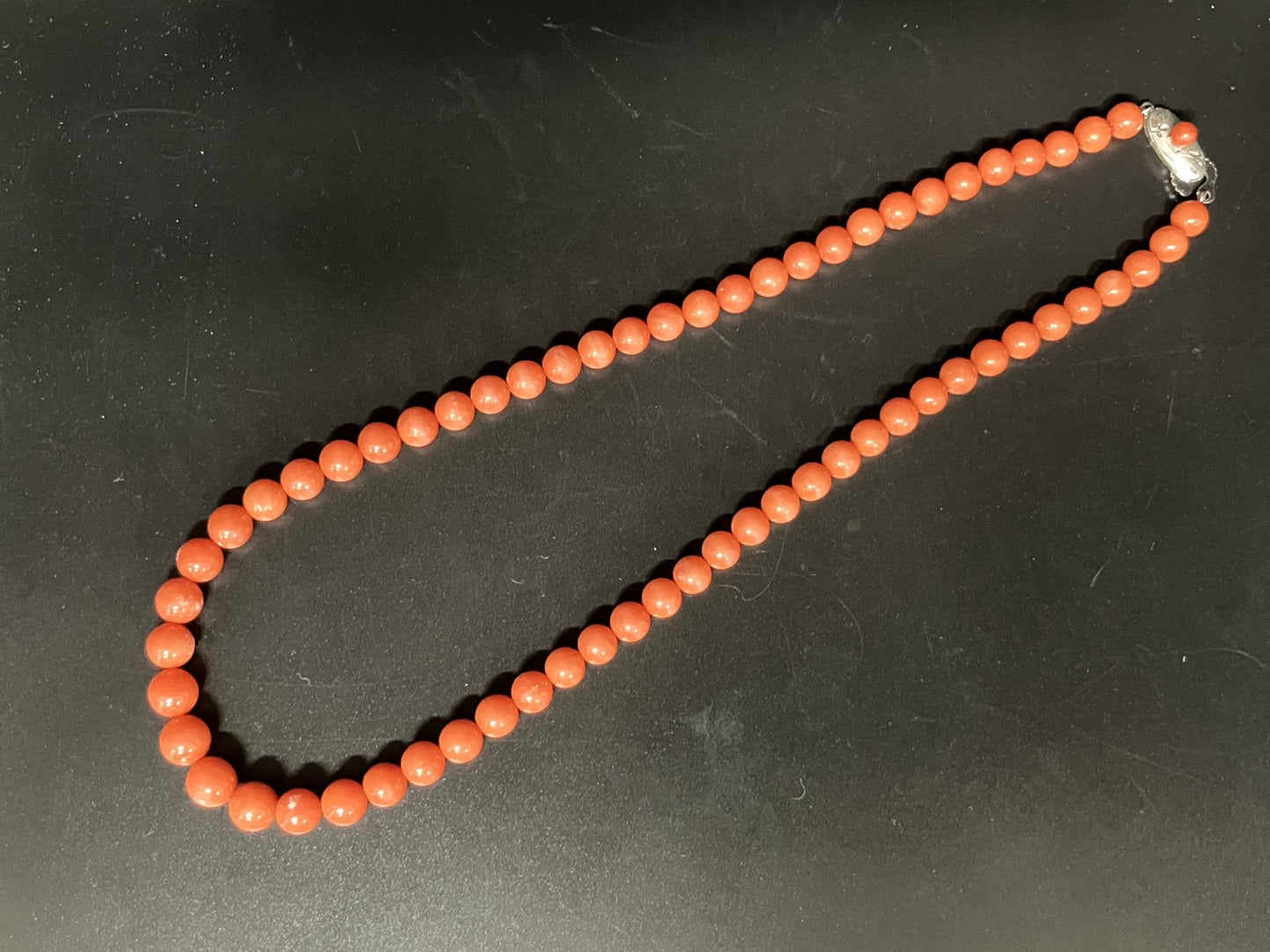 赤珊瑚　ネックレス　（さんご　サンゴ） 宝石鑑別書付き SILVER 総重量25.7g ネックレス全長約44.9cm 4522K