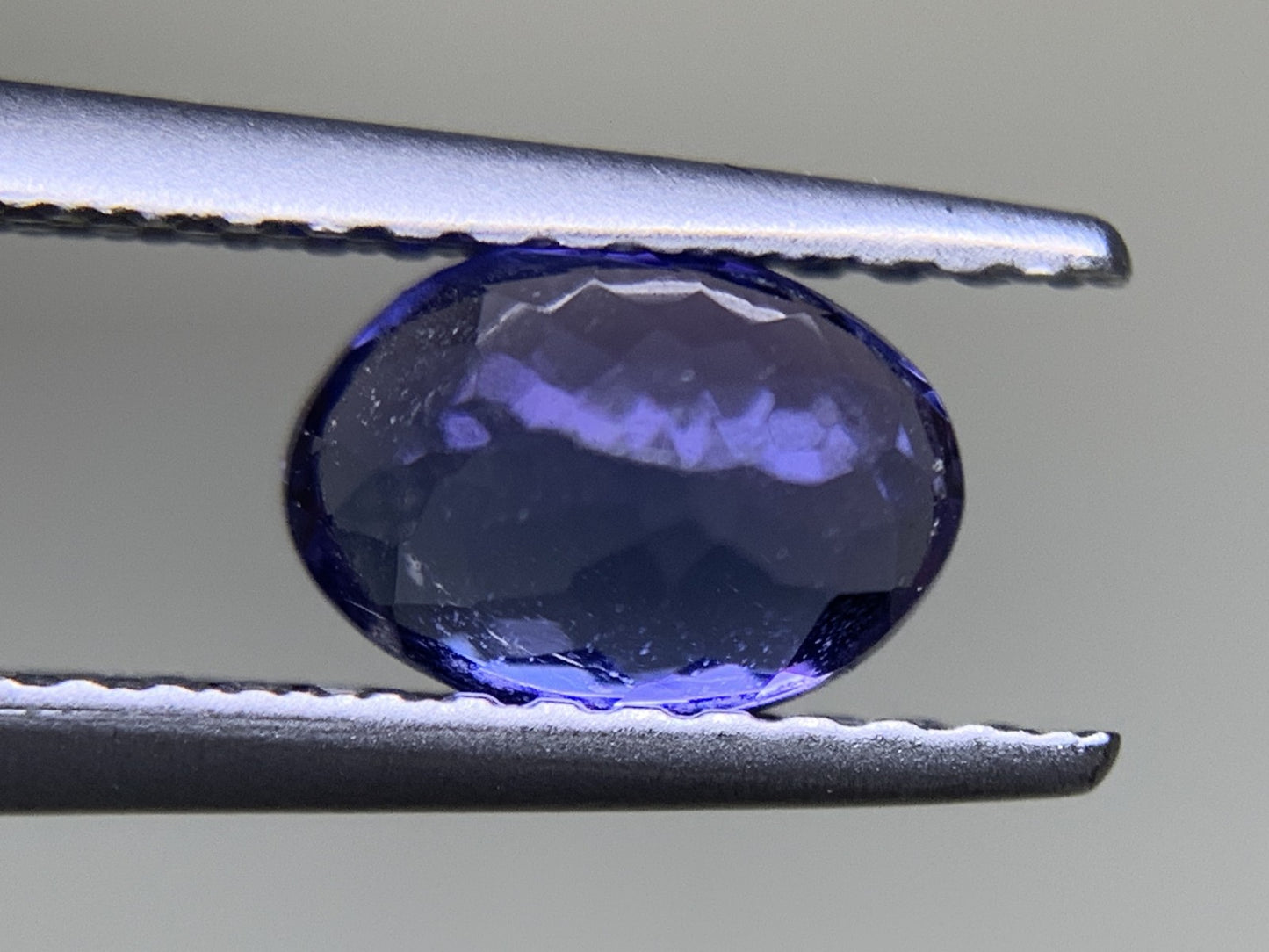 タンザナイト 1.020ct 宝石ソーティング付き 6.8㎜×4.9㎜×3.9㎜ ルース（ 裸石 ） 3441Y