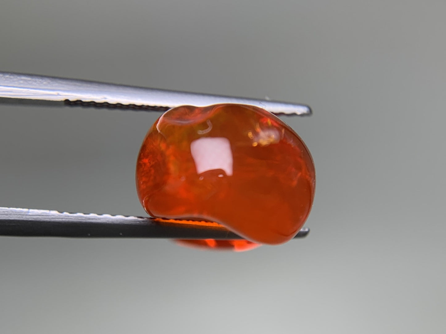 ファイアオパール 天然 10.994ct 宝石ソーティング付き 18.4㎜×11.7㎜×9.9㎜ ルース（ 裸石 ） 7704Y