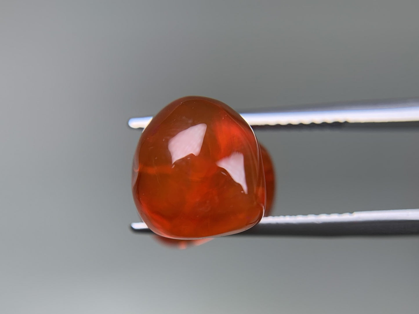 ファイアオパール 天然 10.994ct 宝石ソーティング付き 18.4㎜×11.7㎜×9.9㎜ ルース（ 裸石 ） 7704Y