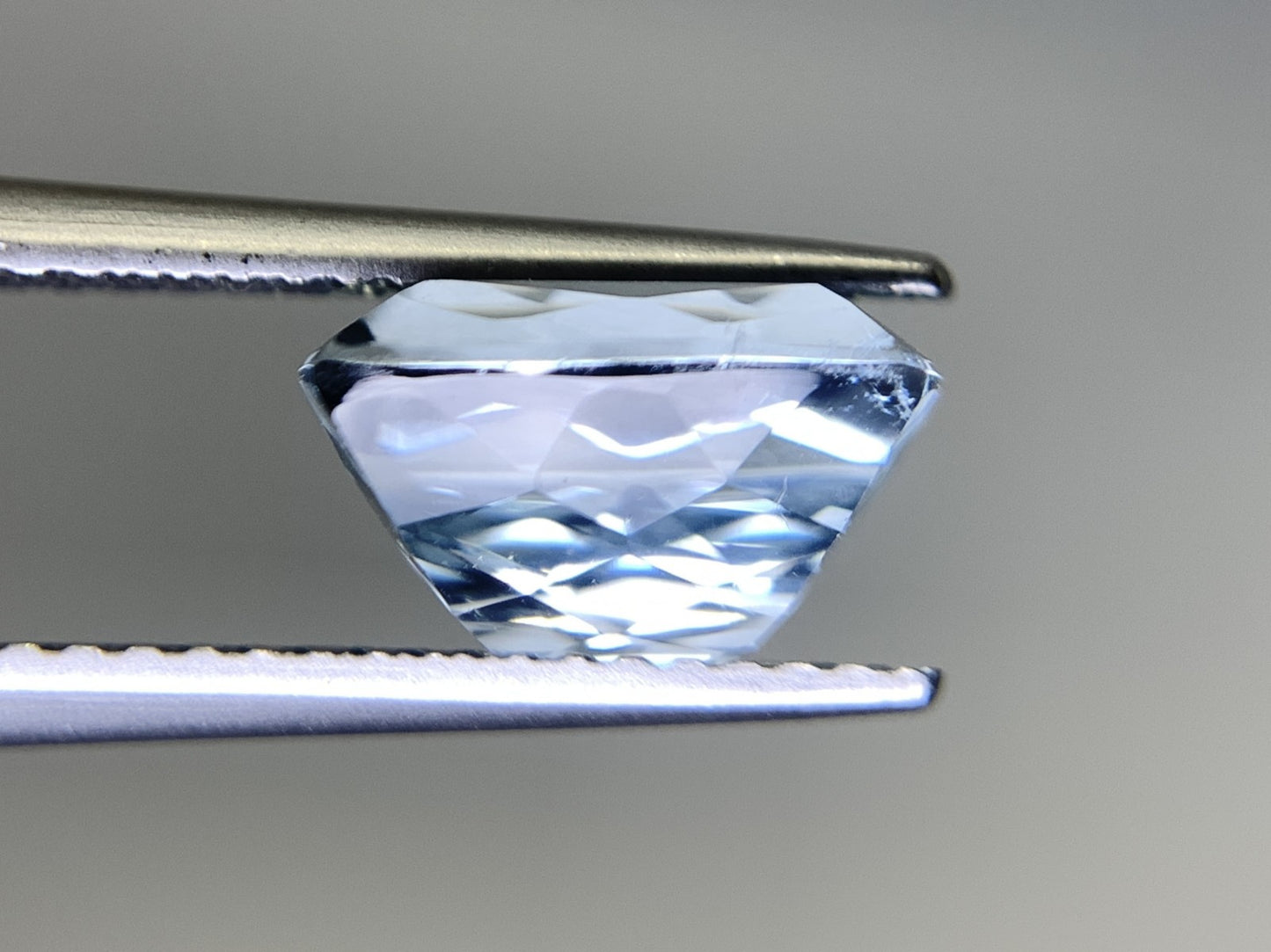 アクアマリン 3.134ct 宝石ソーティング付き 9.90㎜×7.73㎜×5.91㎜ ルース（ 裸石 ） 1386Y