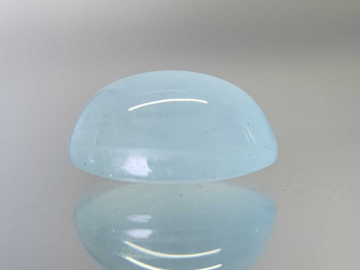 アクアマリン 6.975ct  宝石ソーティング付き  13.7㎜×10.3㎜×6.9㎜  ルース（ 裸石 ） 1877Y