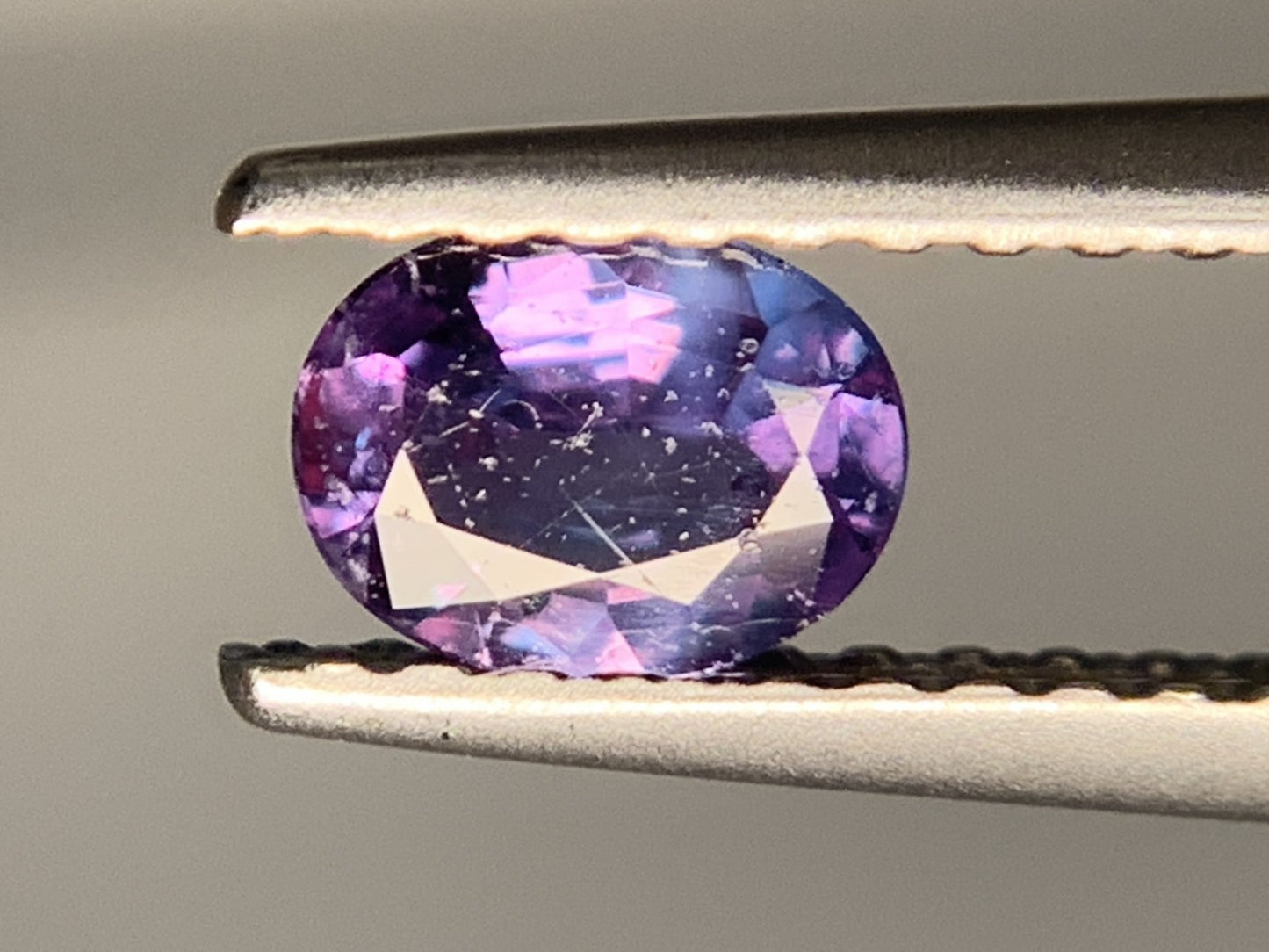 アレキサンドライト  0.344ct  中央宝石ソーティング付き  5.1㎜×4.0㎜×2.1㎜  ルース（ 裸石 ） 3664Y