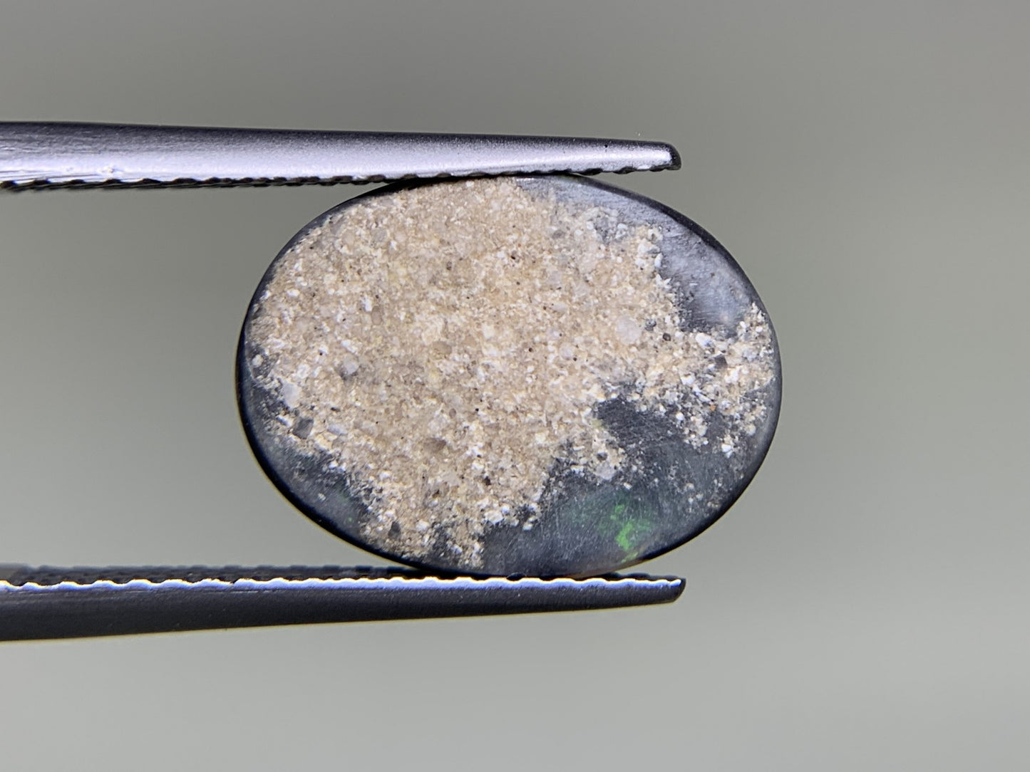 ブラックオパール 2.153ct 宝石ソーティング付き  14.0㎜×10.6㎜×2.1㎜  ルース（ 裸石 ） 3647Y
