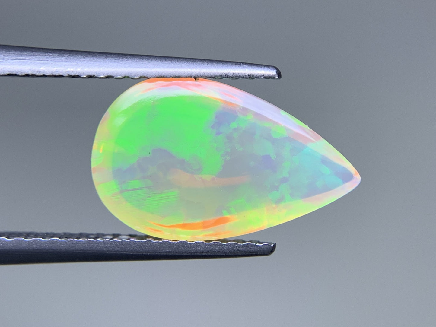 オパール 2.294ct 宝石ソーティング付き 13.6㎜×8.3㎜×4.5㎜ ルース（ 裸石 ） 3481Y