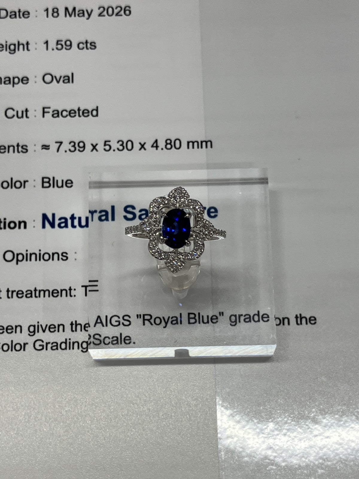サファイア 1.59ct ロイヤルブルー royal blue AIGS鑑別書 D0.33ct PT900 5.1g 指輪 （JP13号） サイズ直し無料 8266K