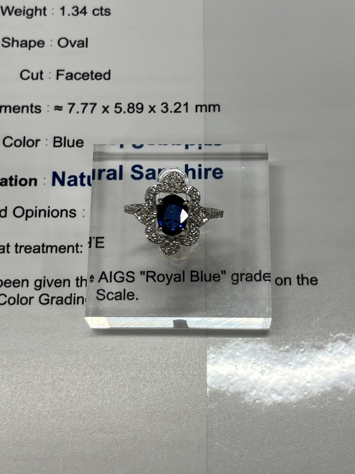 サファイア 1.34ct ロイヤルブルー royal blue AIGS鑑別書 D0.33ct PT900 5.2g 指輪 （JP13号） サイズ直し無料 8591K