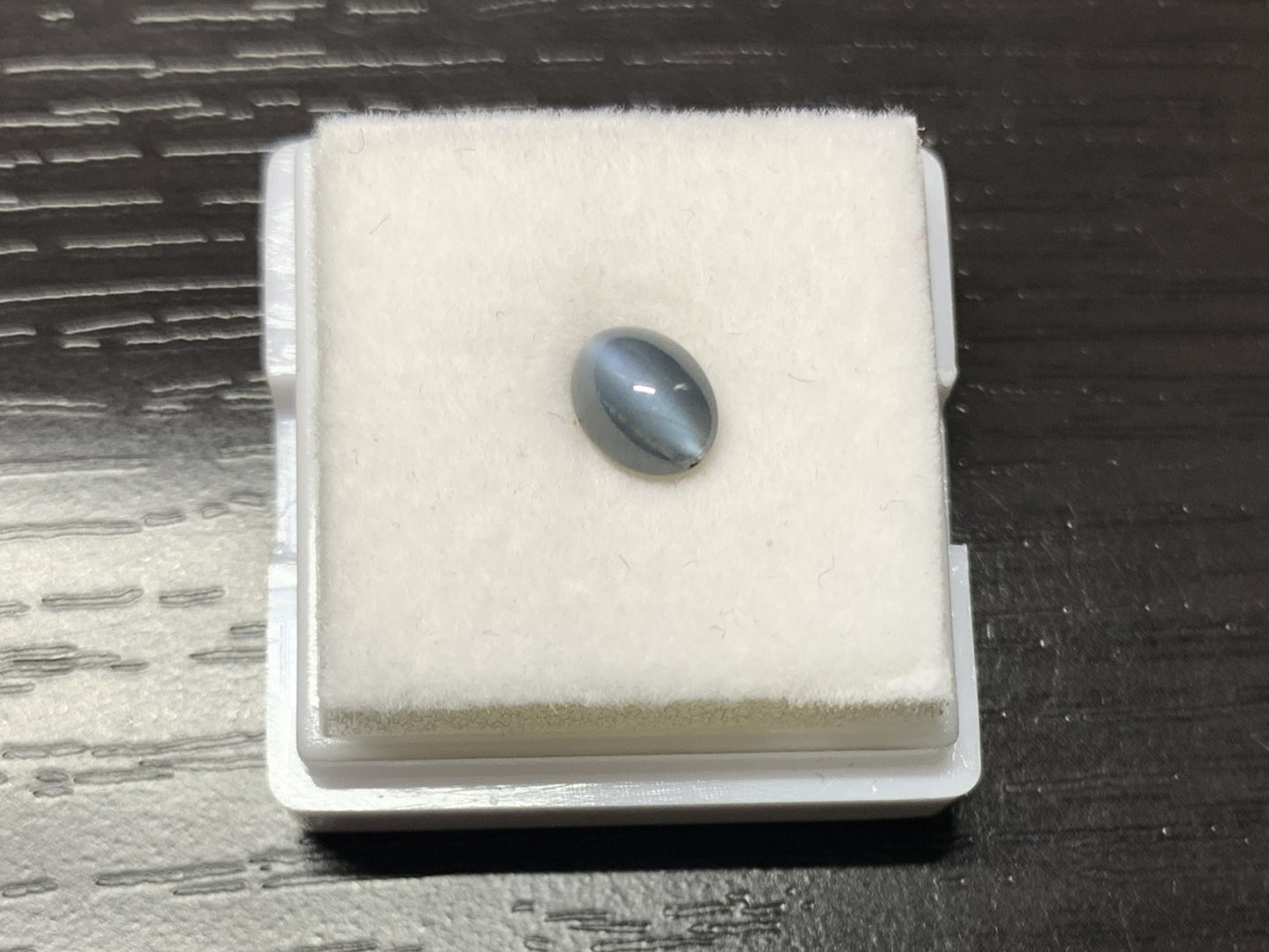 アレキサンドライトキャッツアイ  1.17ct  GIA宝石鑑別書付き  India Bluish Green changing to Grayish Purple 6.48㎜×5.84㎜×4.38㎜  ルース（ 裸石 ）   2052Y
