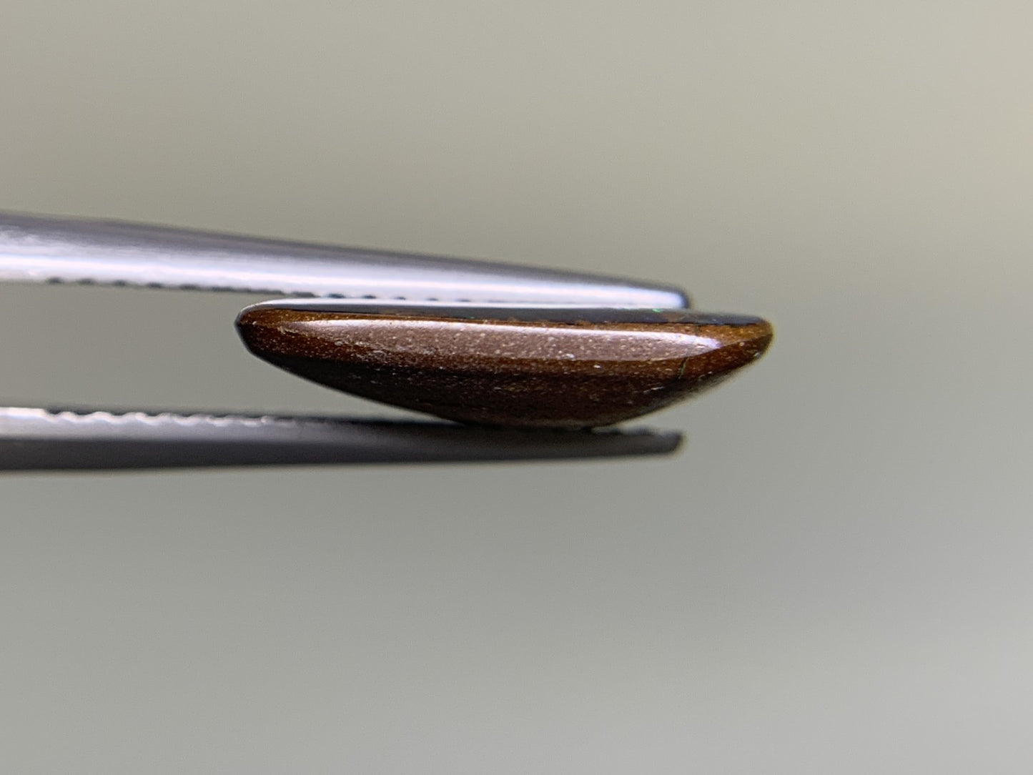 ボルダーオパール 3.529ct  宝石ソーティング付き  13.5㎜×10.2㎜×3.2㎜  ルース（ 裸石 ） 1905Y