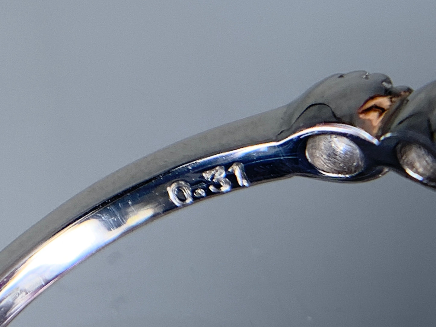 ルビー 非加熱 カシミール産 R1.96ct GIA鑑別書付き  リング（指輪） サイズ直し無料 D0.31ct  PT900 5.36g Y7288Y