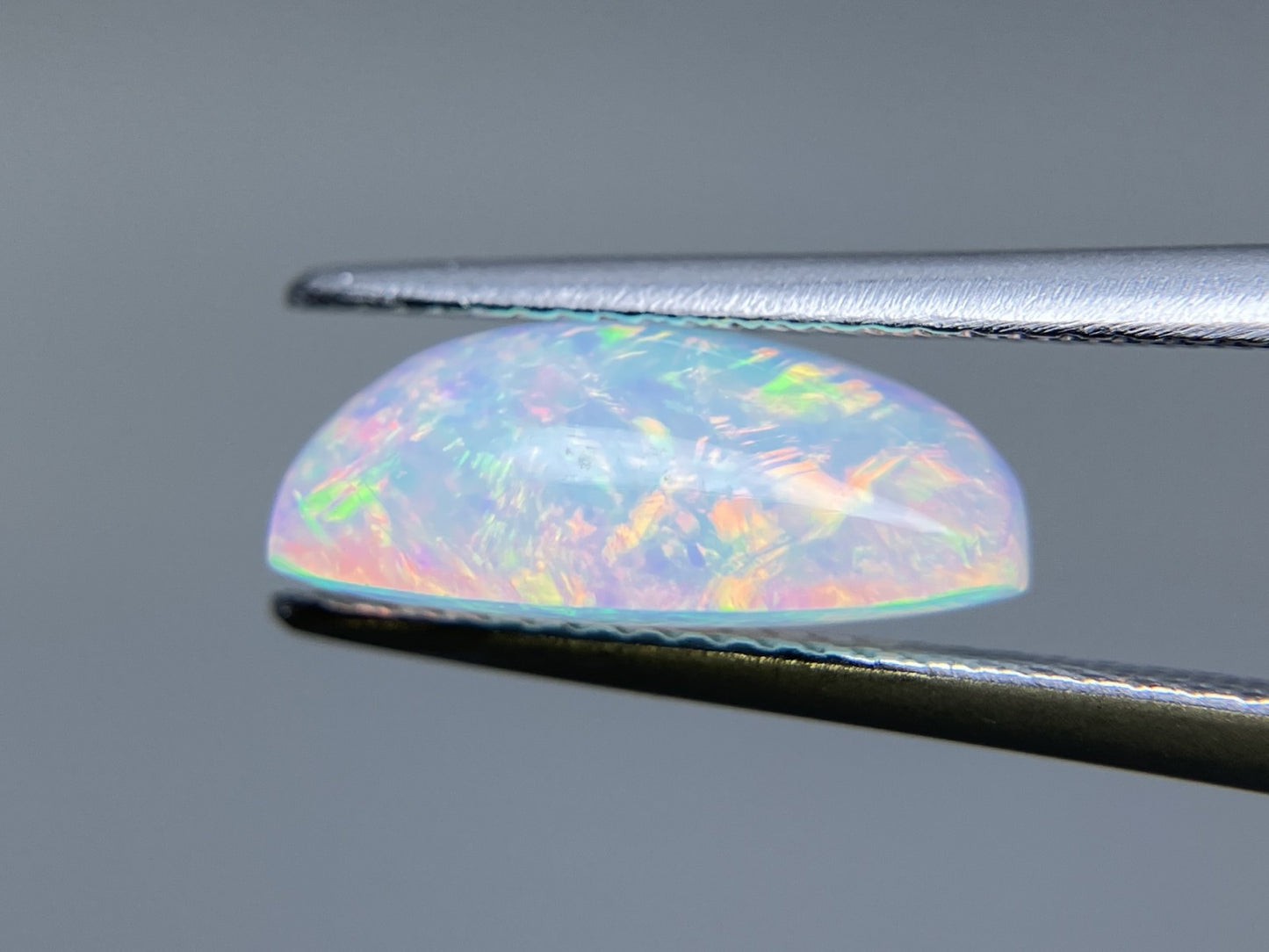 オパール 天然 2.827ct 宝石ソーティング付き 13.4㎜×7.5㎜×5.6㎜ ルース（ 裸石 ） 5156K
