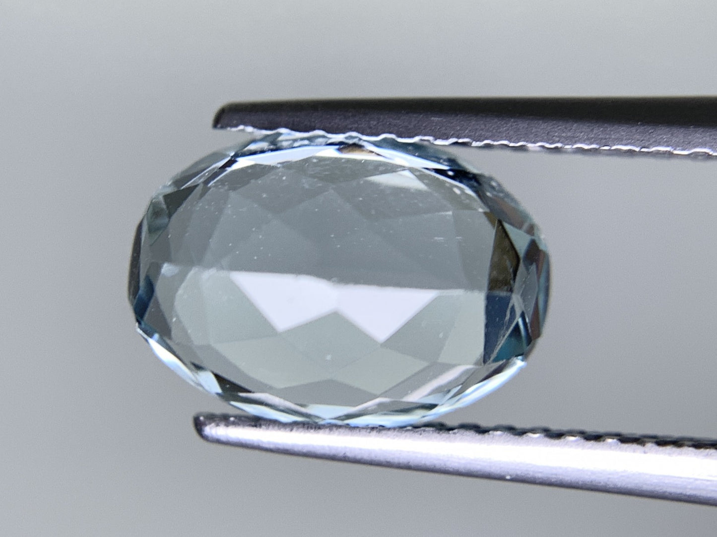 アクアマリン 天然 2.459ct 宝石ソーティング付き 10.1㎜×7.1㎜×5.1㎜ ルース（ 裸石 ） 6781Y
