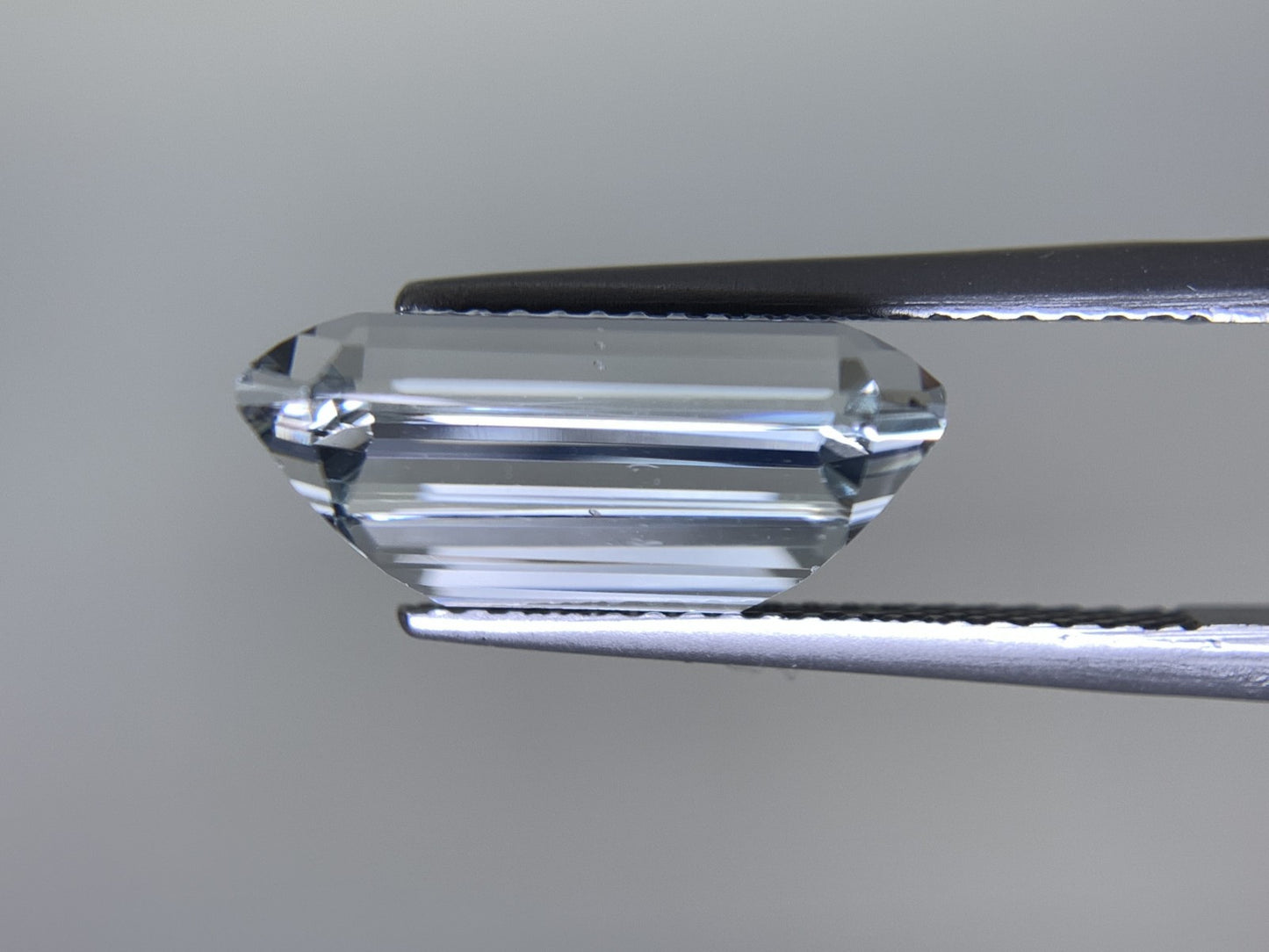 アクアマリン 6.672ct 宝石ソーティング付き 14.2㎜×9.9㎜×6.3㎜ ルース（ 裸石 ） 2693Y