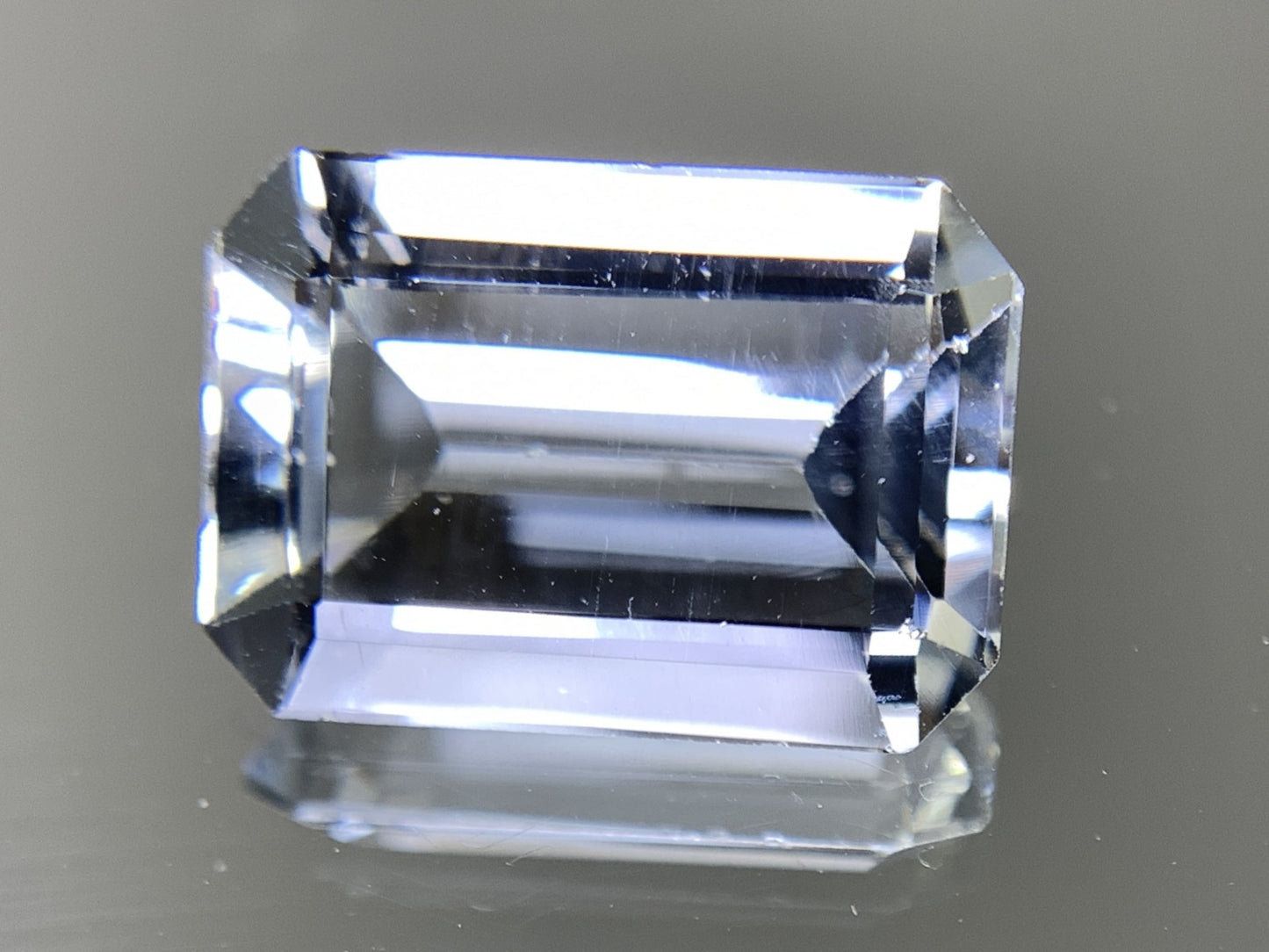 アクアマリン 5.494ct 宝石ソーティング付き 14.0㎜×9.9㎜×5.5㎜ ルース（ 裸石 ） 2694Y