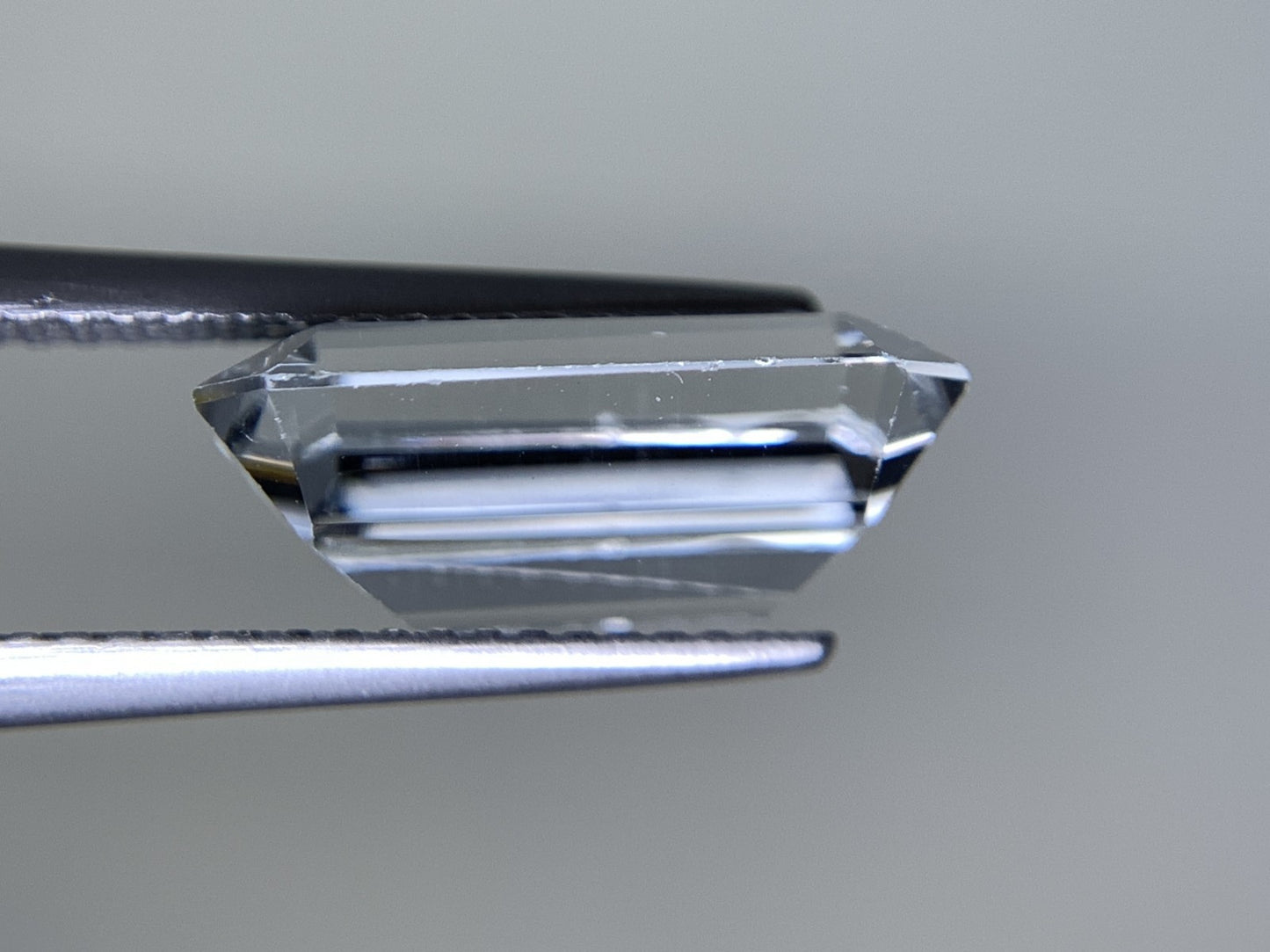 アクアマリン 5.494ct 宝石ソーティング付き 14.0㎜×9.9㎜×5.5㎜ ルース（ 裸石 ） 2694Y