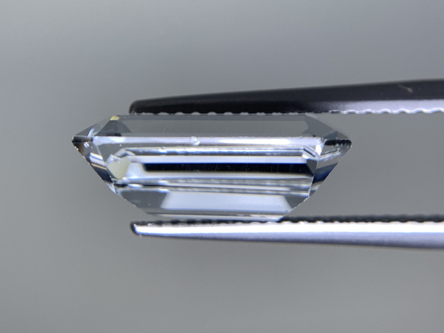 アクアマリン 5.494ct 宝石ソーティング付き 14.0㎜×9.9㎜×5.5㎜ ルース（ 裸石 ） 2694Y