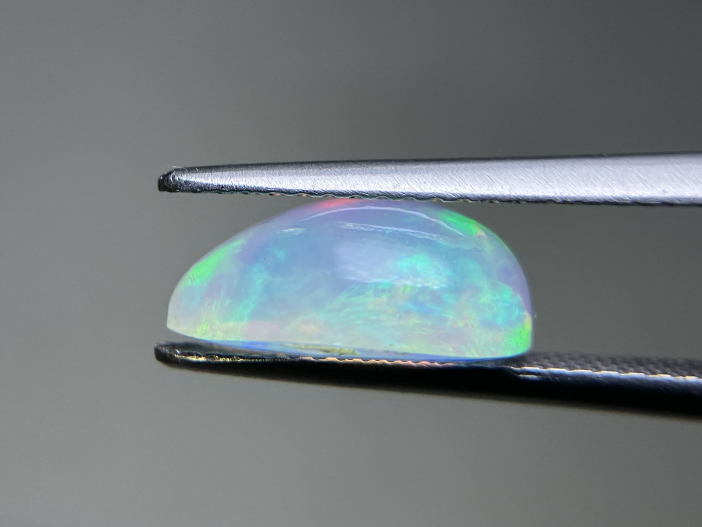 オパール 2.541ct  宝石ソーティング付き  12.0㎜×8.0㎜×5.2㎜ ルース（ 裸石 ） 4342YY