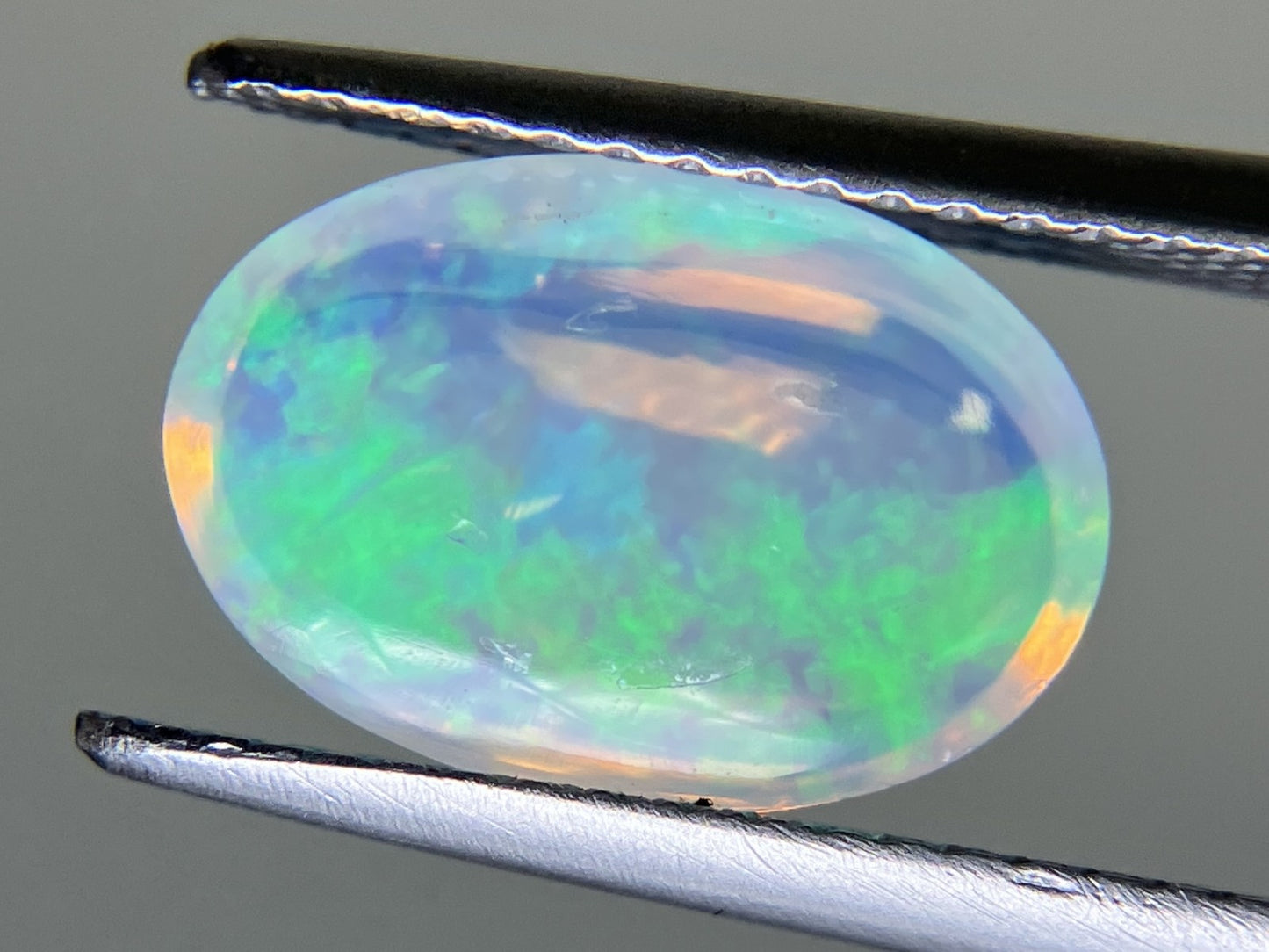 オパール 2.893ct  宝石ソーティング付き  12.0㎜×8.1㎜×5.8㎜ ルース（ 裸石 ） 4344YY