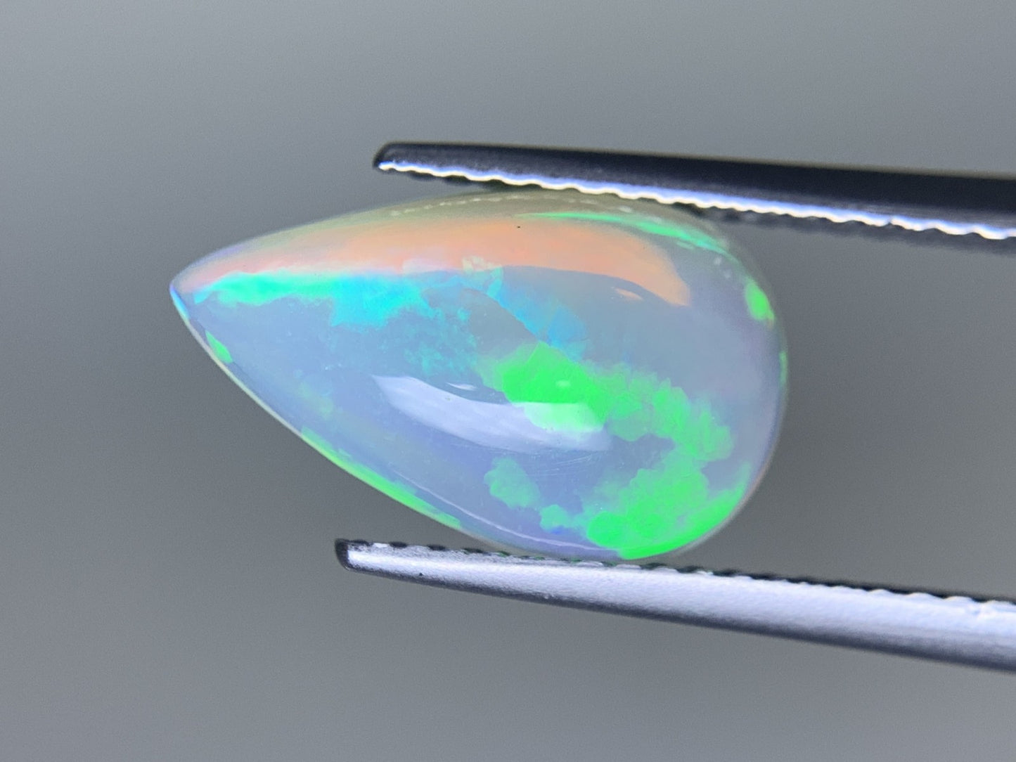 オパール 2.031ct 宝石ソーティング付き  14.0㎜×8.3㎜×4.0㎜  ルース（ 裸石 ） 3602Y