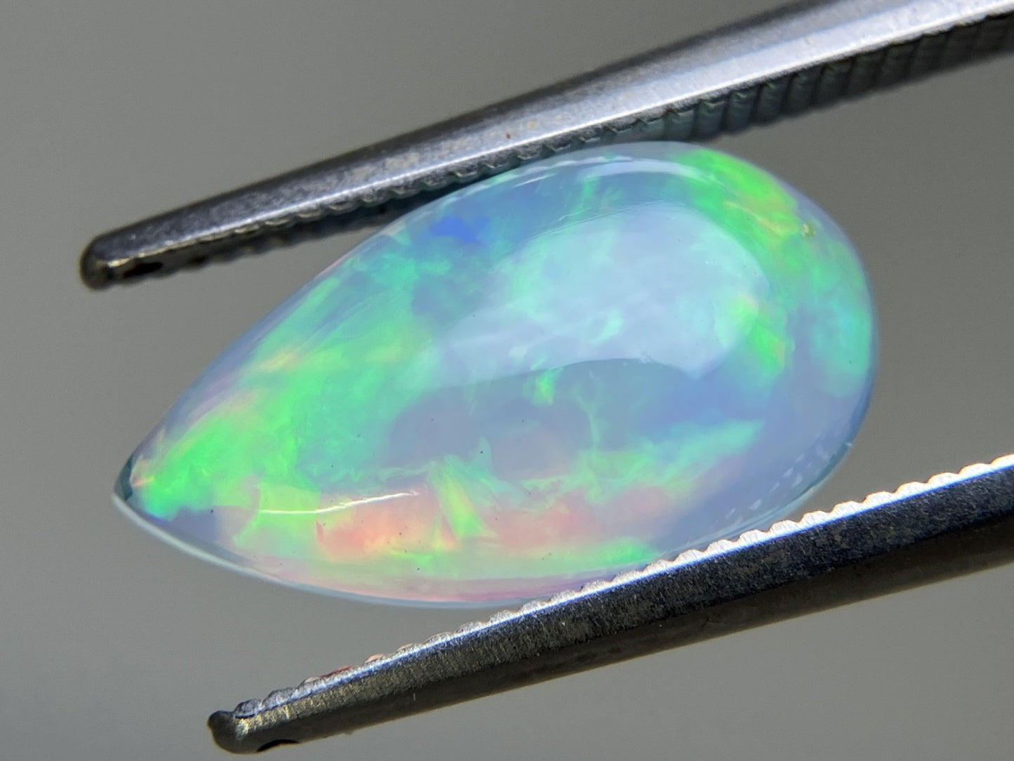 オパール 2.478ct 宝石ソーティング付き 14.6㎜×7.9㎜×4.4㎜ ルース（ 裸石 ） 4333YY
