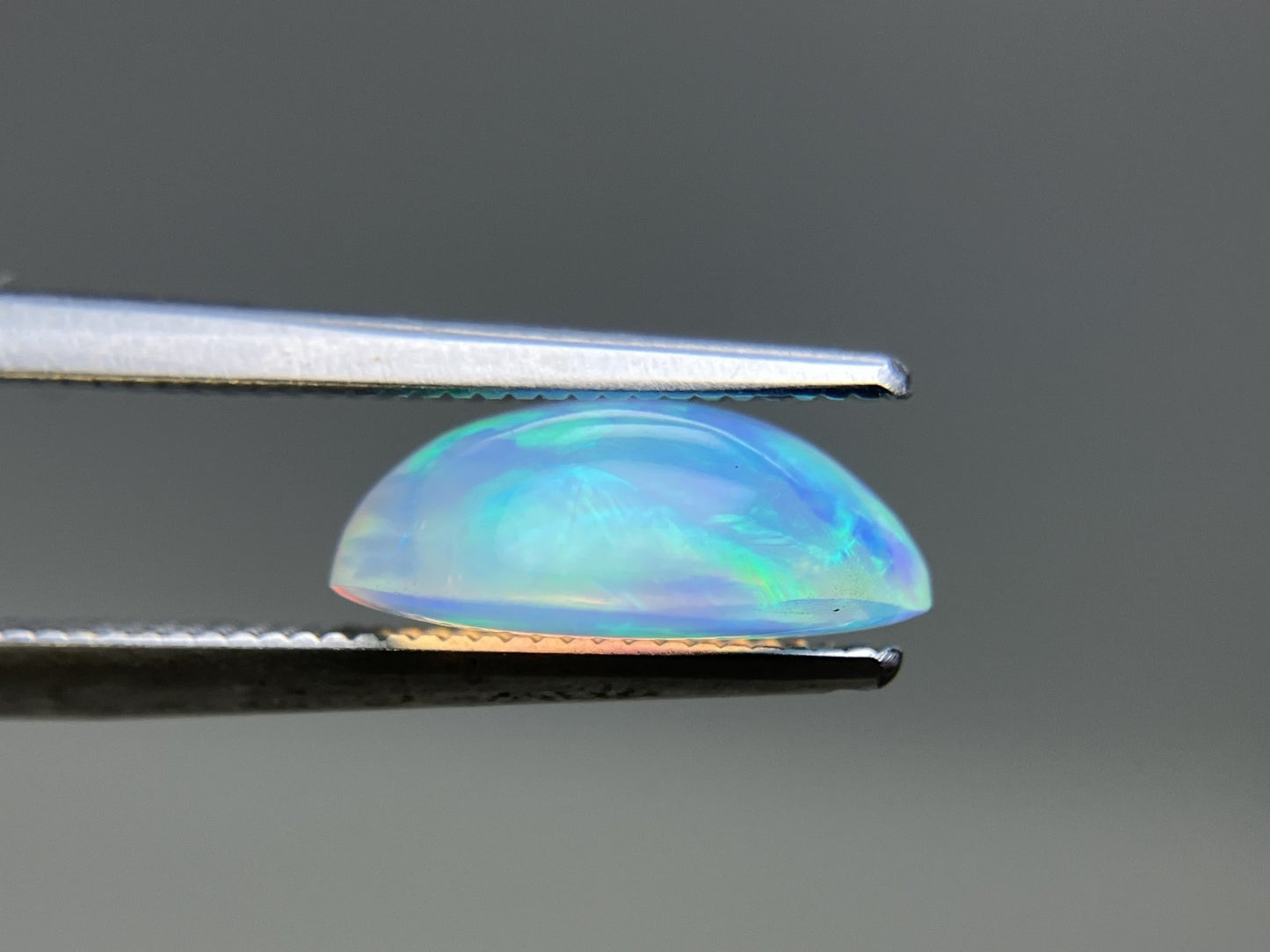 オパール 2.131ct 宝石ソーティング付き 11.3㎜×7.6㎜×4.5㎜ ルース（ 裸石 ） 4335YY