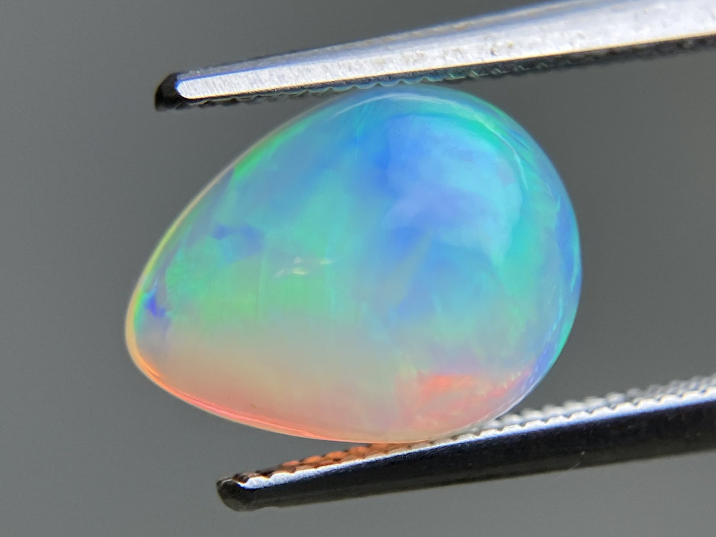 オパール 2.465ct 宝石ソーティング付き 11.5㎜×8.8㎜×5.9㎜ ルース（ 裸石 ） 4337YY