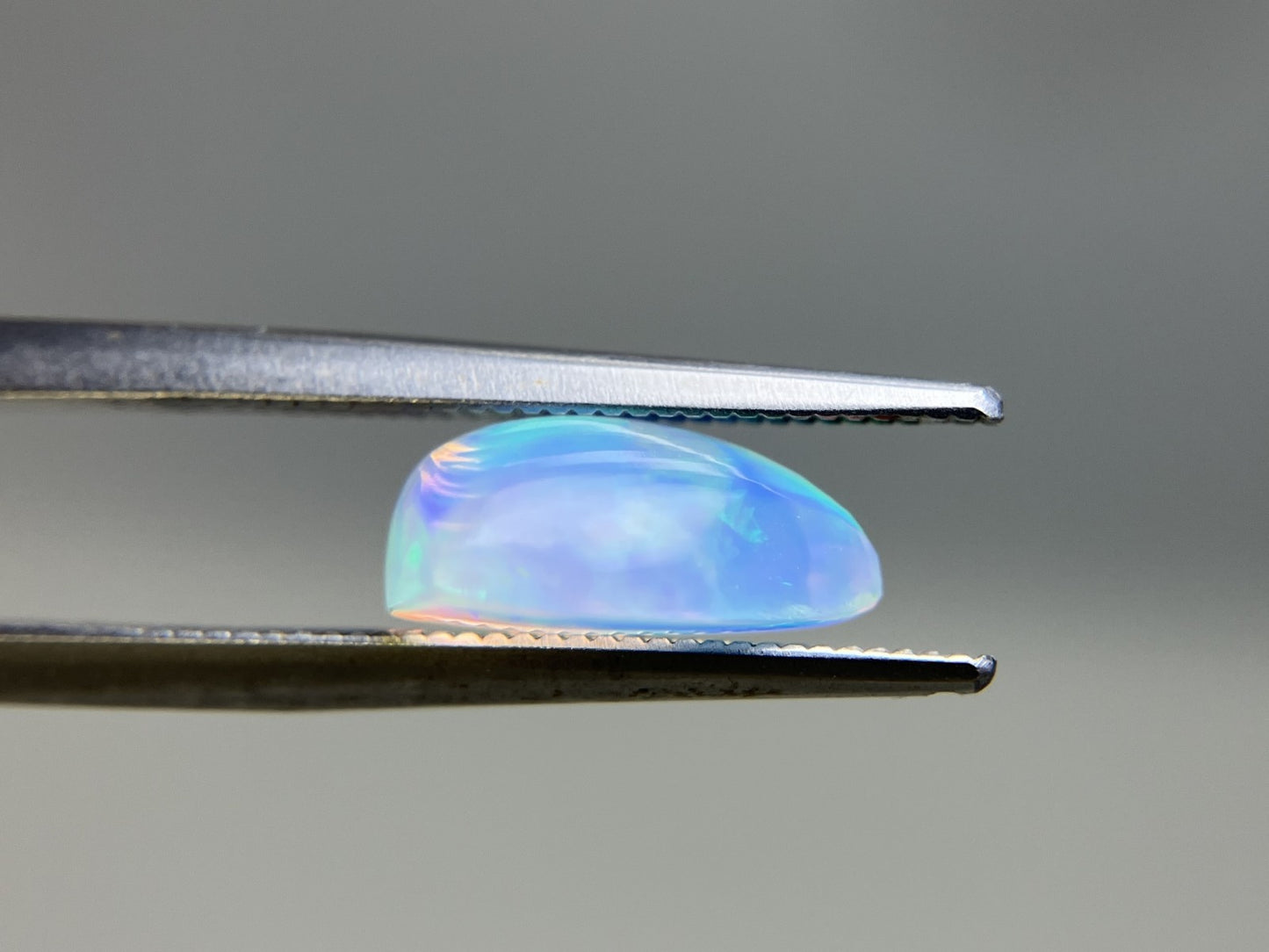 オパール 2.775ct 宝石ソーティング付き 10.9㎜×10.7㎜×4.8㎜ ルース（ 裸石 ） 4339YY