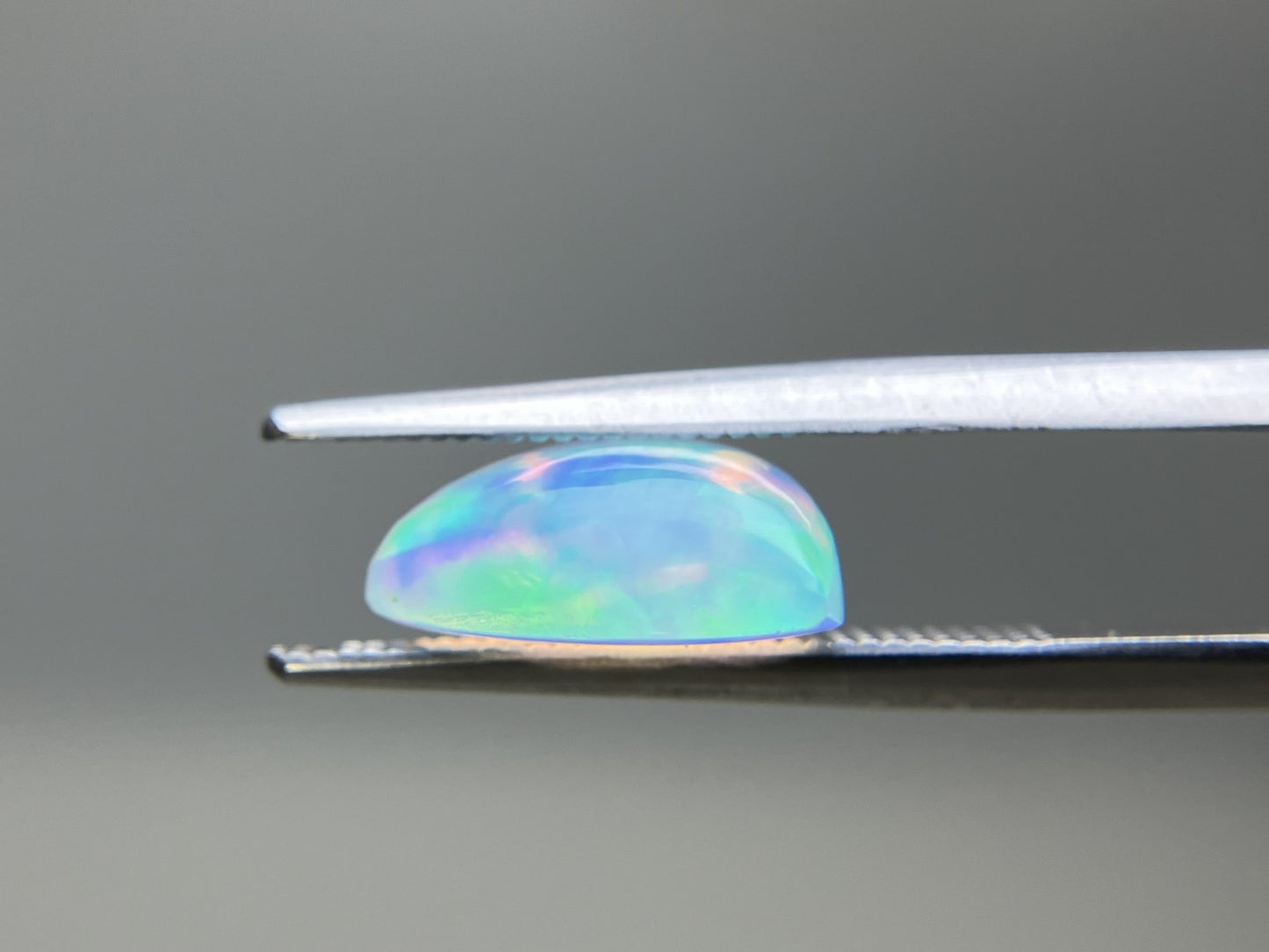 オパール 2.775ct 宝石ソーティング付き 10.9㎜×10.7㎜×4.8㎜ ルース（ 裸石 ） 4339YY