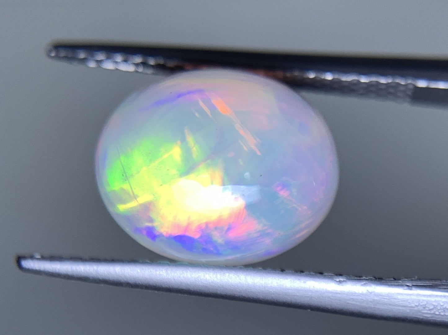オパール 天然 3.229ct 宝石ソーティング付き 10.9㎜×8.9㎜×6.6㎜ ラッピング無料 ルース（ 裸石 ） 5153Y