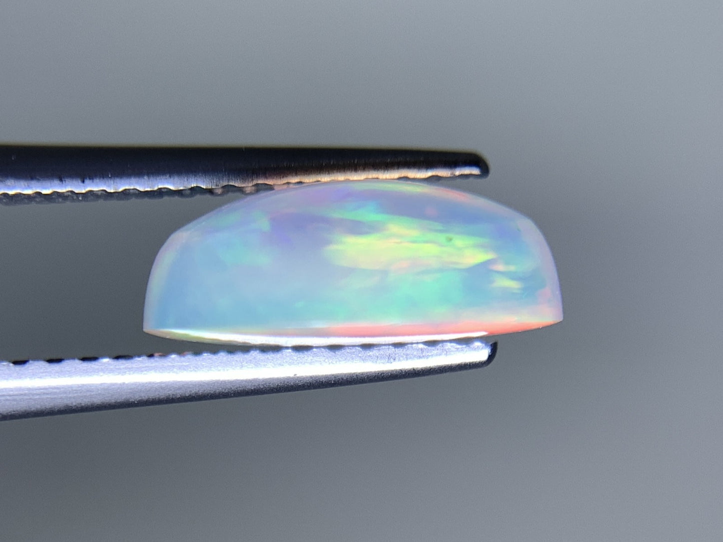 オパール  天然  2.134ct  宝石ソーティング付き  11.1㎜×8.9㎜×4.4㎜  ラッピング無料  ルース（ 裸石 ）  5150Y