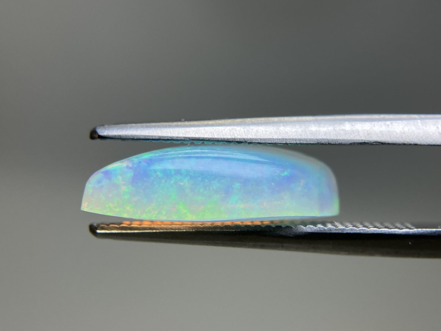 オパール 3.161ct 宝石ソーティング付き 15.7㎜×7.8㎜×4.5㎜ ルース（ 裸石 ） 4331YY