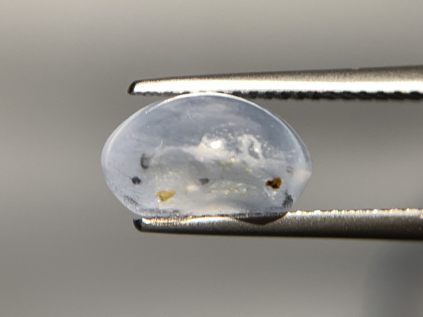 スターサファイア 天然  4.683ct  中央宝石ソーティング付き  10.4㎜×7.1㎜×6.0㎜  ルース（ 裸石 ） 5882Y