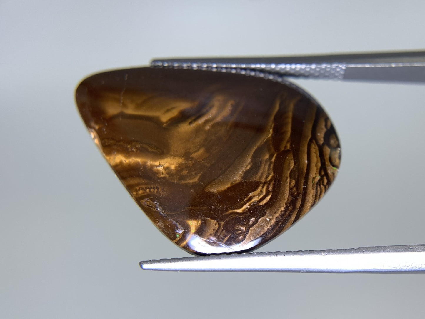 ボルダーオパール 12.414ct 宝石ソーティング付き  23.5㎜×17.1㎜×4.2㎜  ルース（ 裸石 ） 2522Y