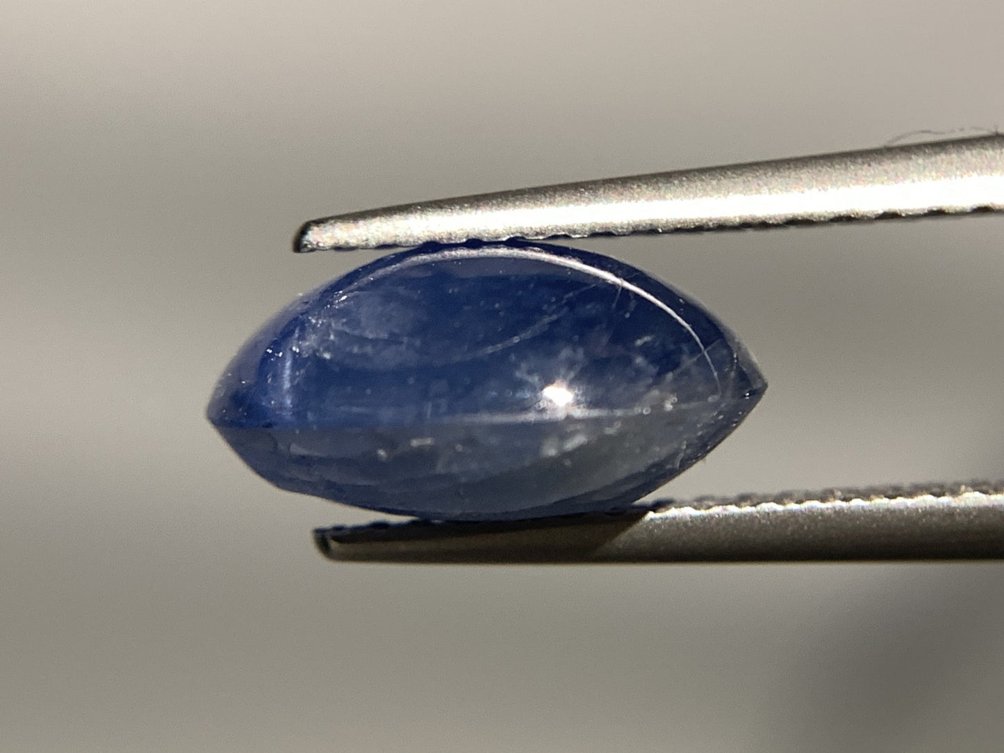 スターサファイア 天然  5.906ct  宝石ソーティング付き  11.3㎜×9.3㎜×5.4㎜ ルース（ 裸石 ）  5911Y