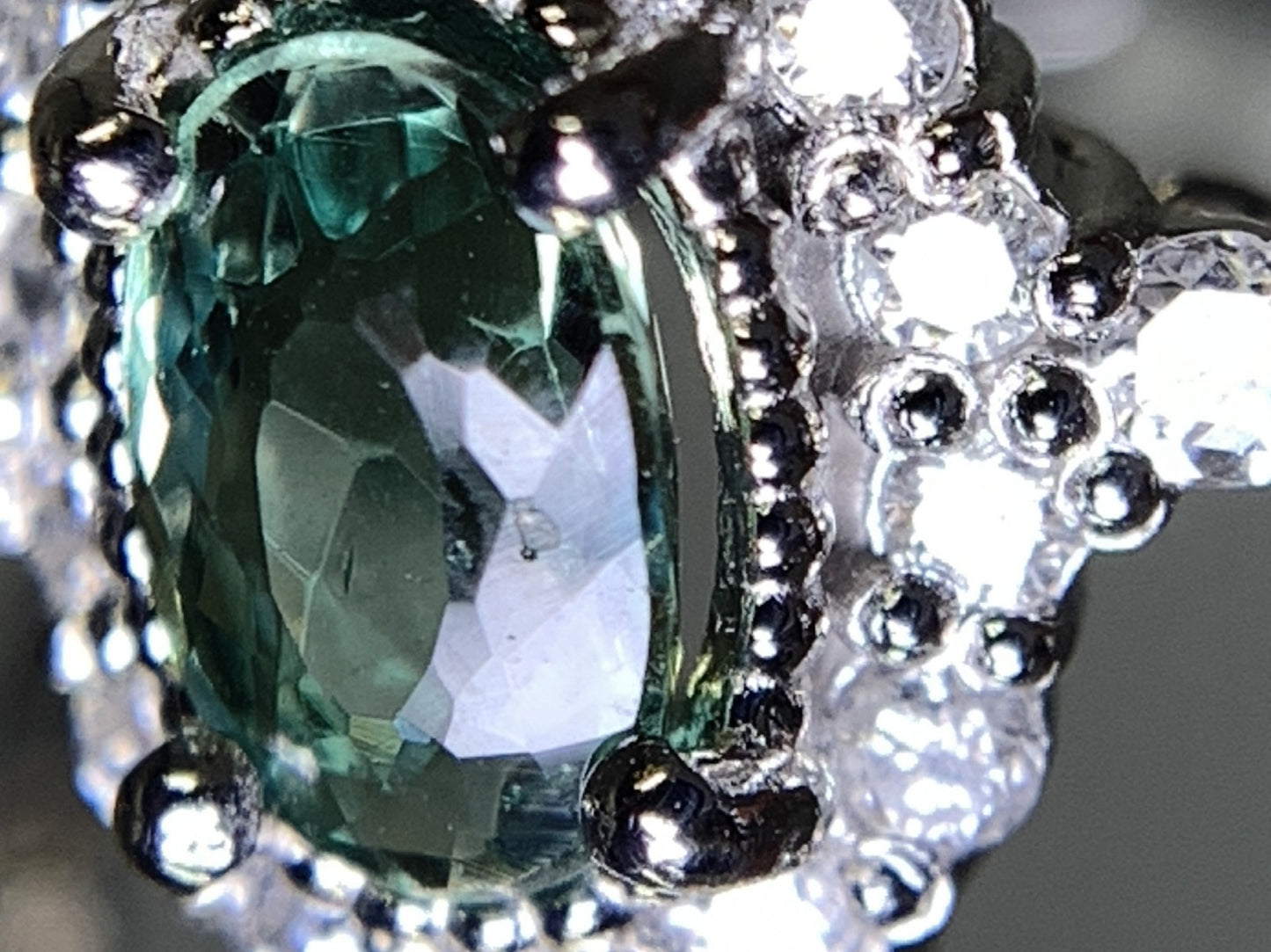 アレキサンドライト 0.51ct ブラジル産 Brazil GIA鑑別書 D0.31ct PT900 4.24g 指輪 (JP13号) サイズ直し承ります。 3765Y