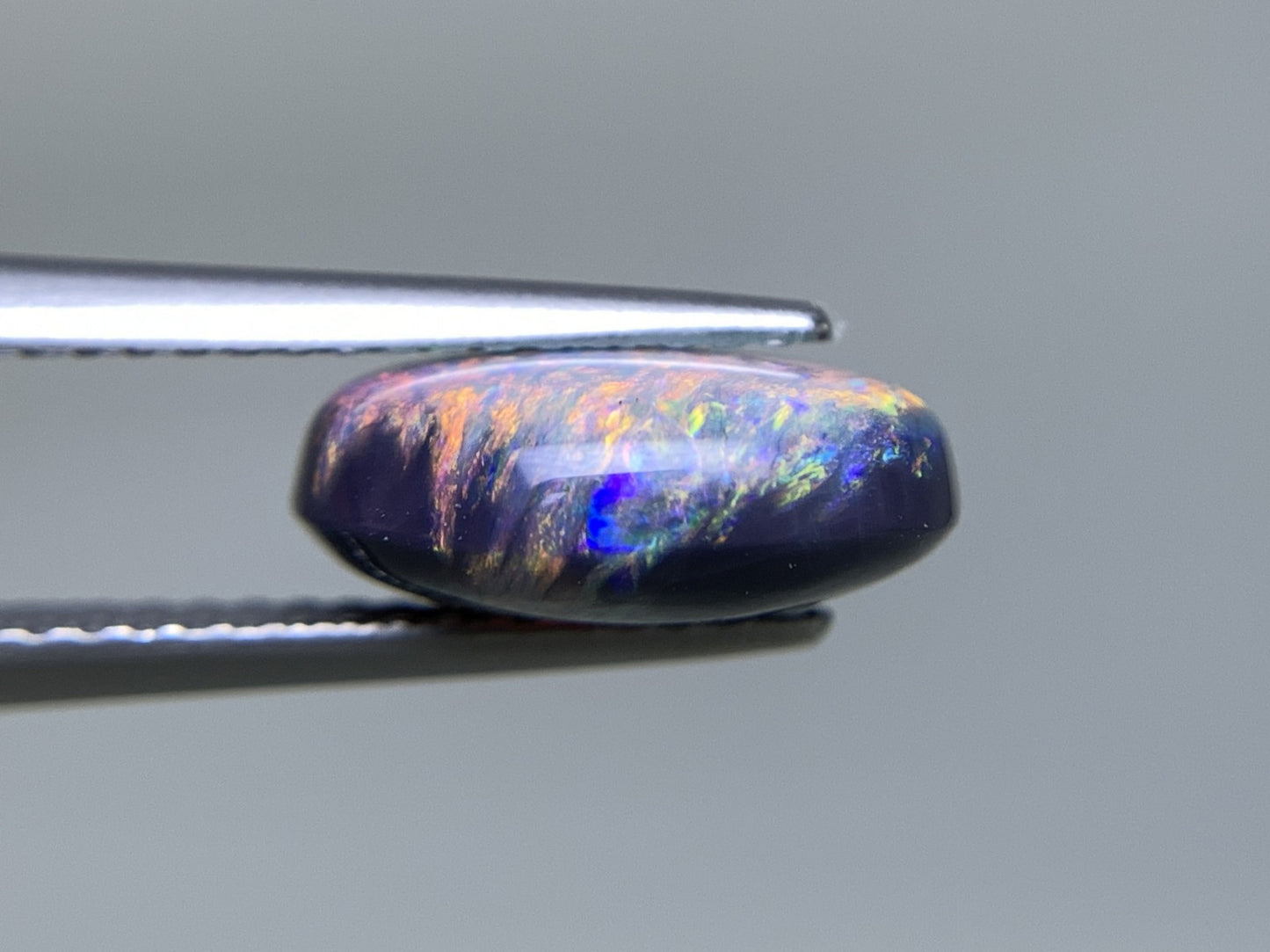 ブラックオパール 天然 2.790ct 宝石ソーティング付き 11.3㎜×8.7㎜×4.5㎜ ルース（ 裸石 ） 6822Y