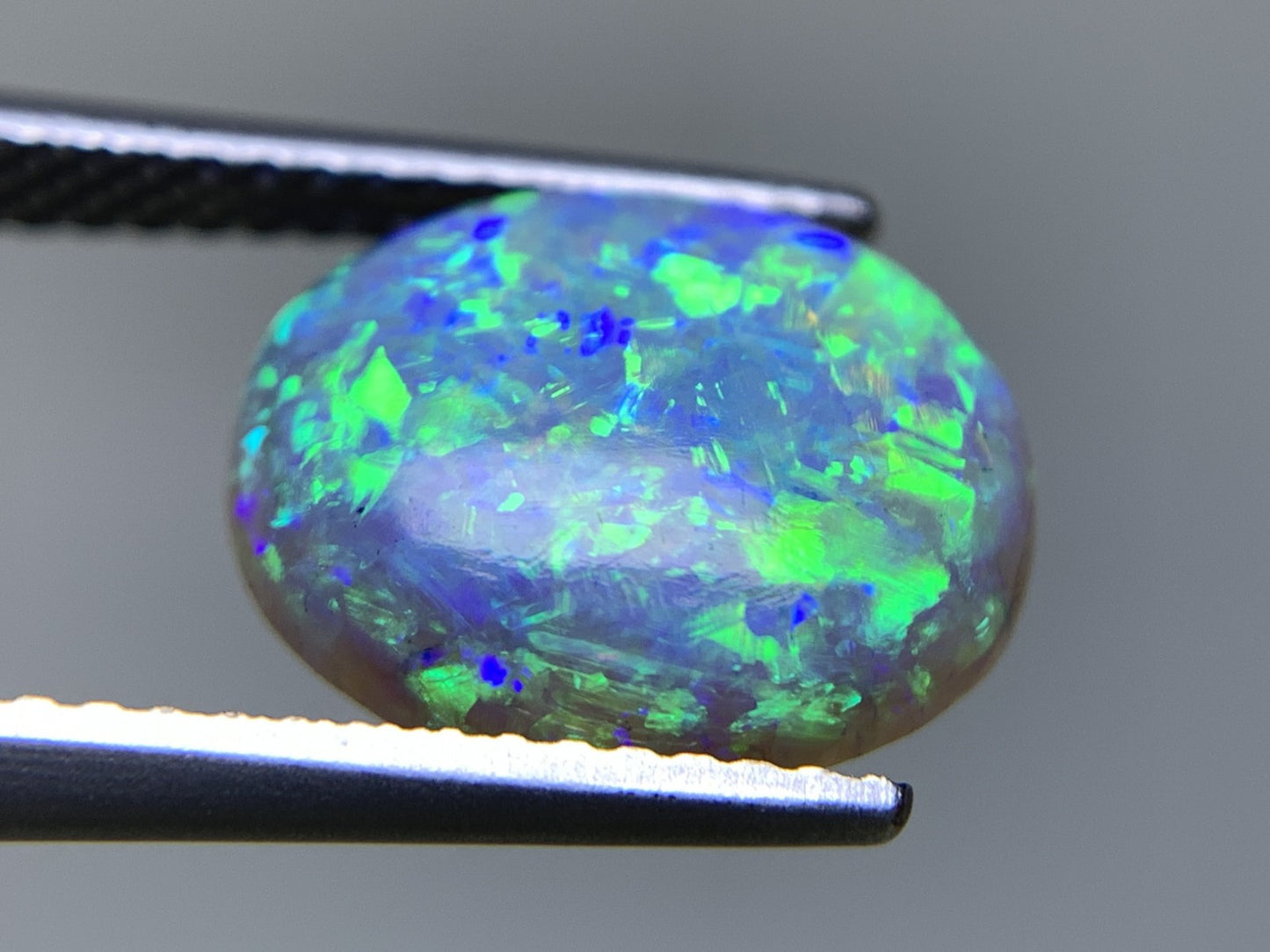 ブラックオパール 天然 3.657ct 宝石ソーティング付き 11.9㎜×10.0㎜×5.1㎜ ルース（ 裸石 ） 6834Y