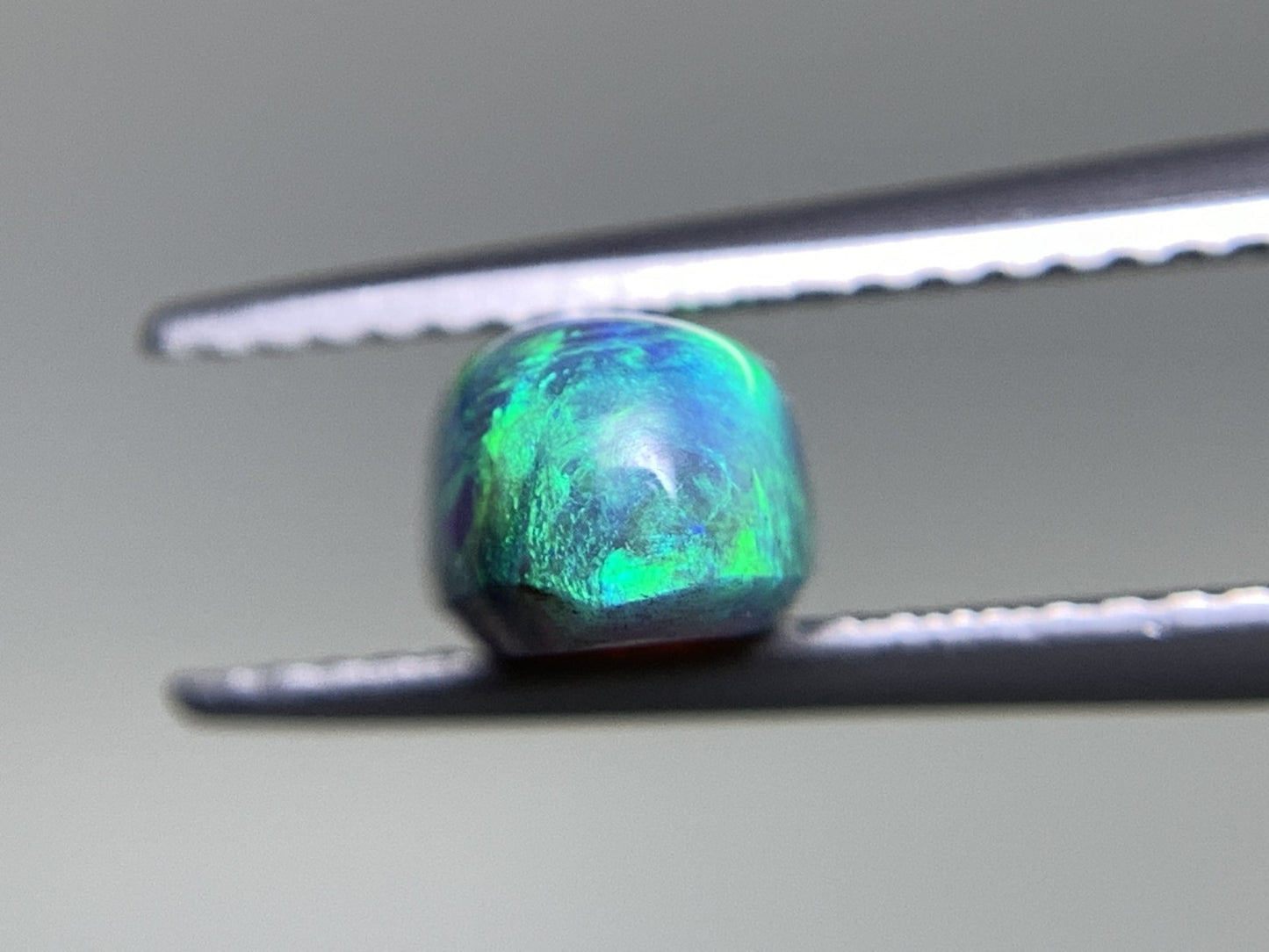 ブラックオパール  天然  2.898ct  宝石ソーティング付き  14.9㎜×5.7㎜×4.7㎜  ラッピング無料  ルース（ 裸石 ）  5023Y