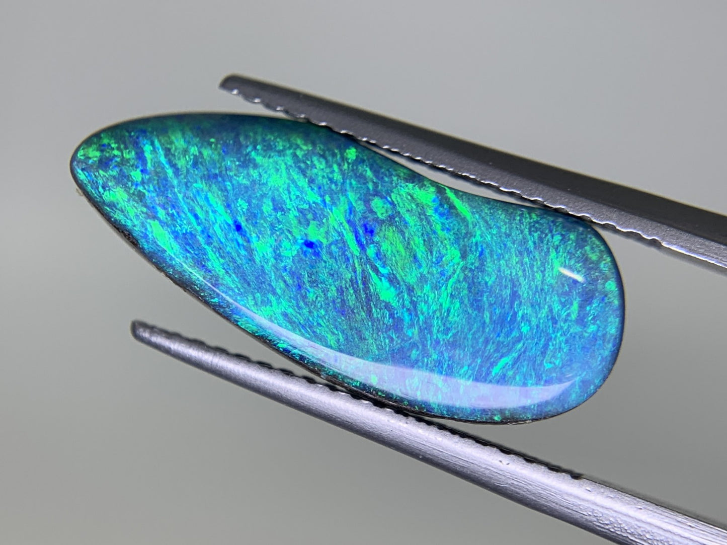 ボルダーオパール 6.045ct 宝石ソーティング付き  20.1㎜×8.4㎜×3.9㎜  ルース（ 裸石 ） 3708Y