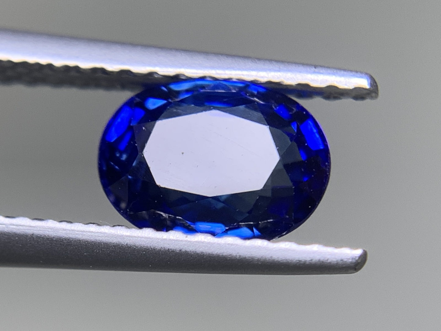 サファイア 1.398ct  宝石ソーティング付き  7.1㎜×5.5㎜×3.6㎜  ルース（ 裸石 ） 1591Y